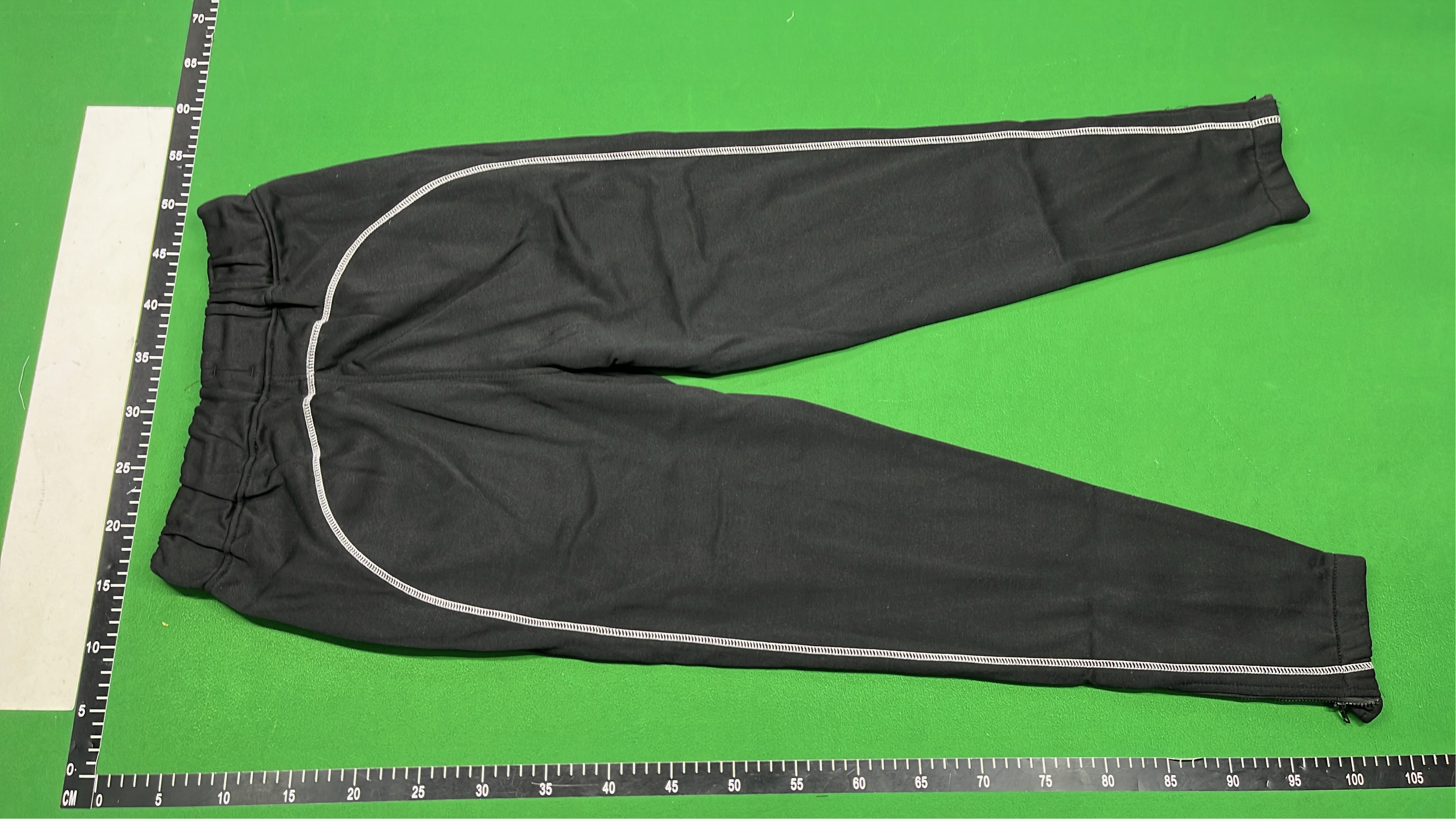 Black Hoodie and Pants Set with Graphic Print