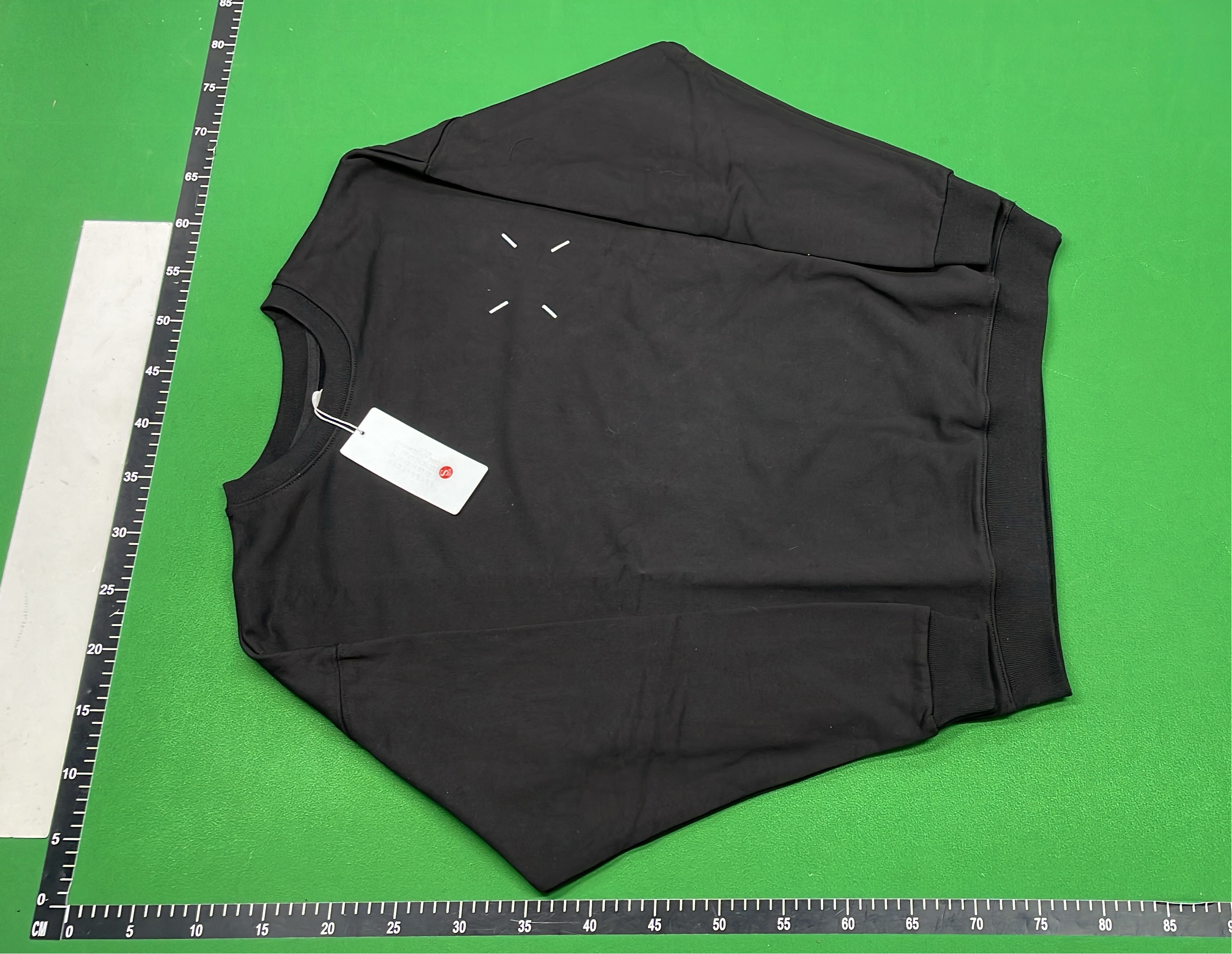 Black and White Long Sleeve Sweaters for Casual Wear