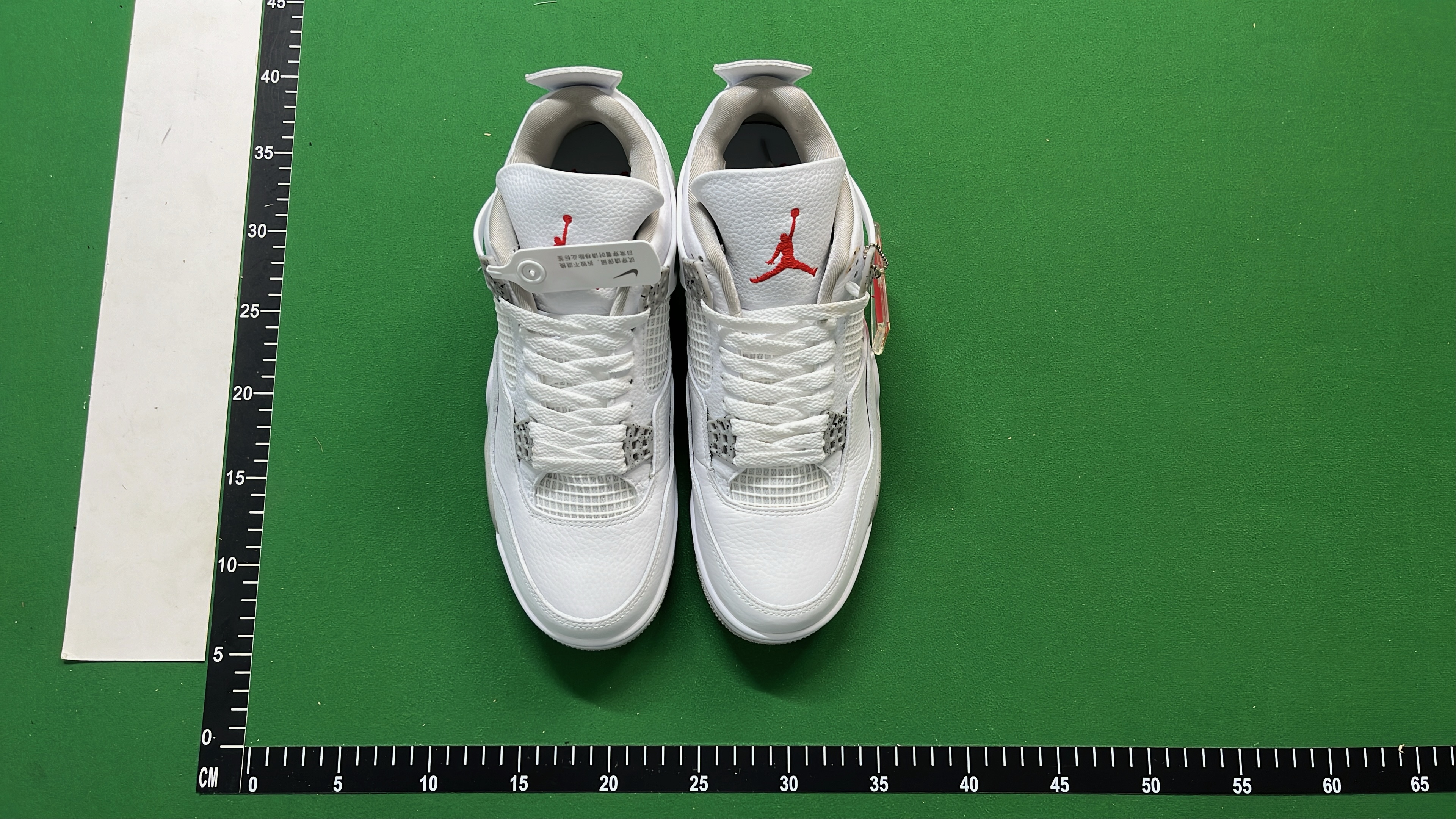 Air Jordan 4 Retro Sneakers - Multiple Colorways