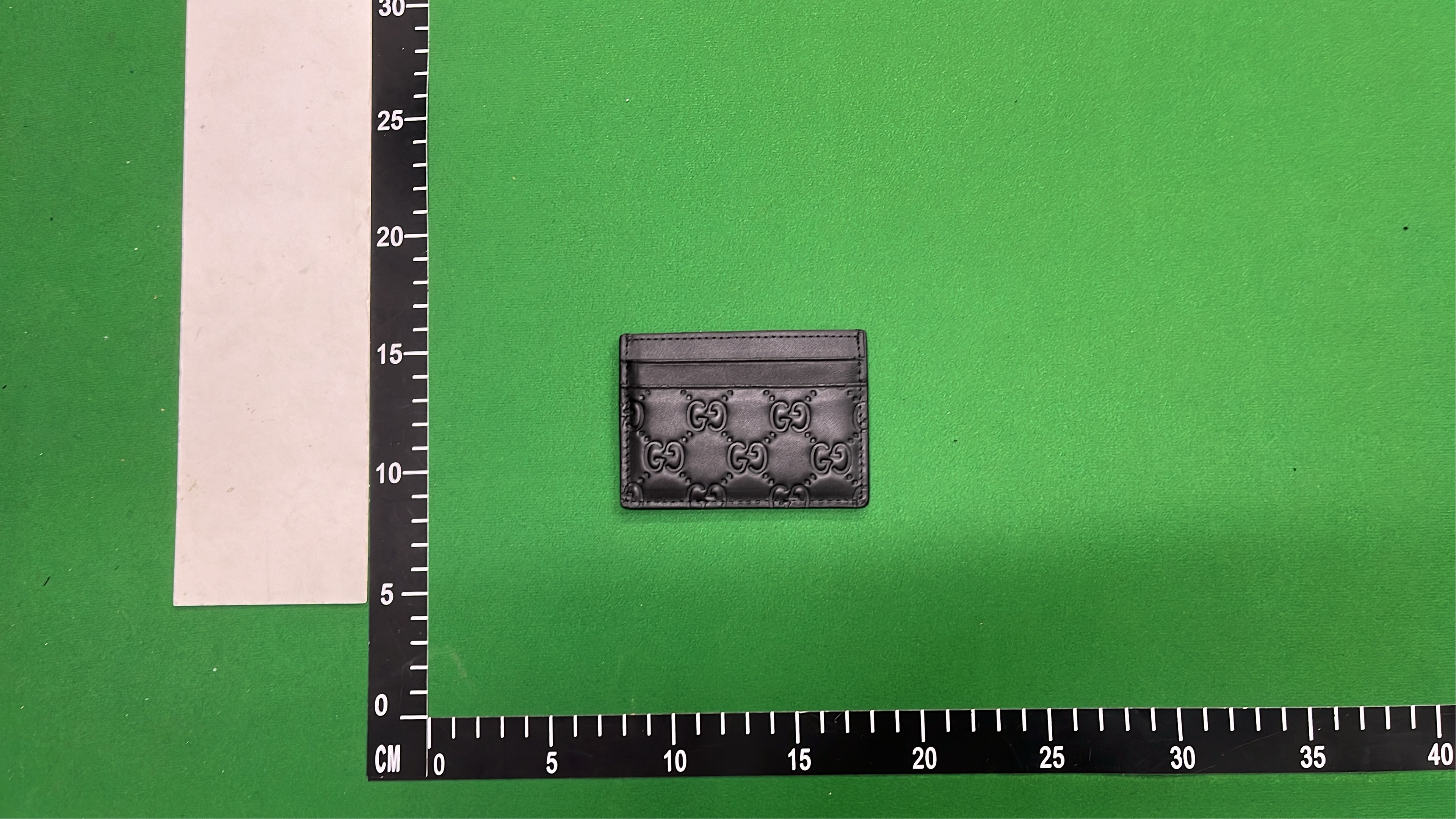 Gucci GG Supreme Card Holder for Men and Women