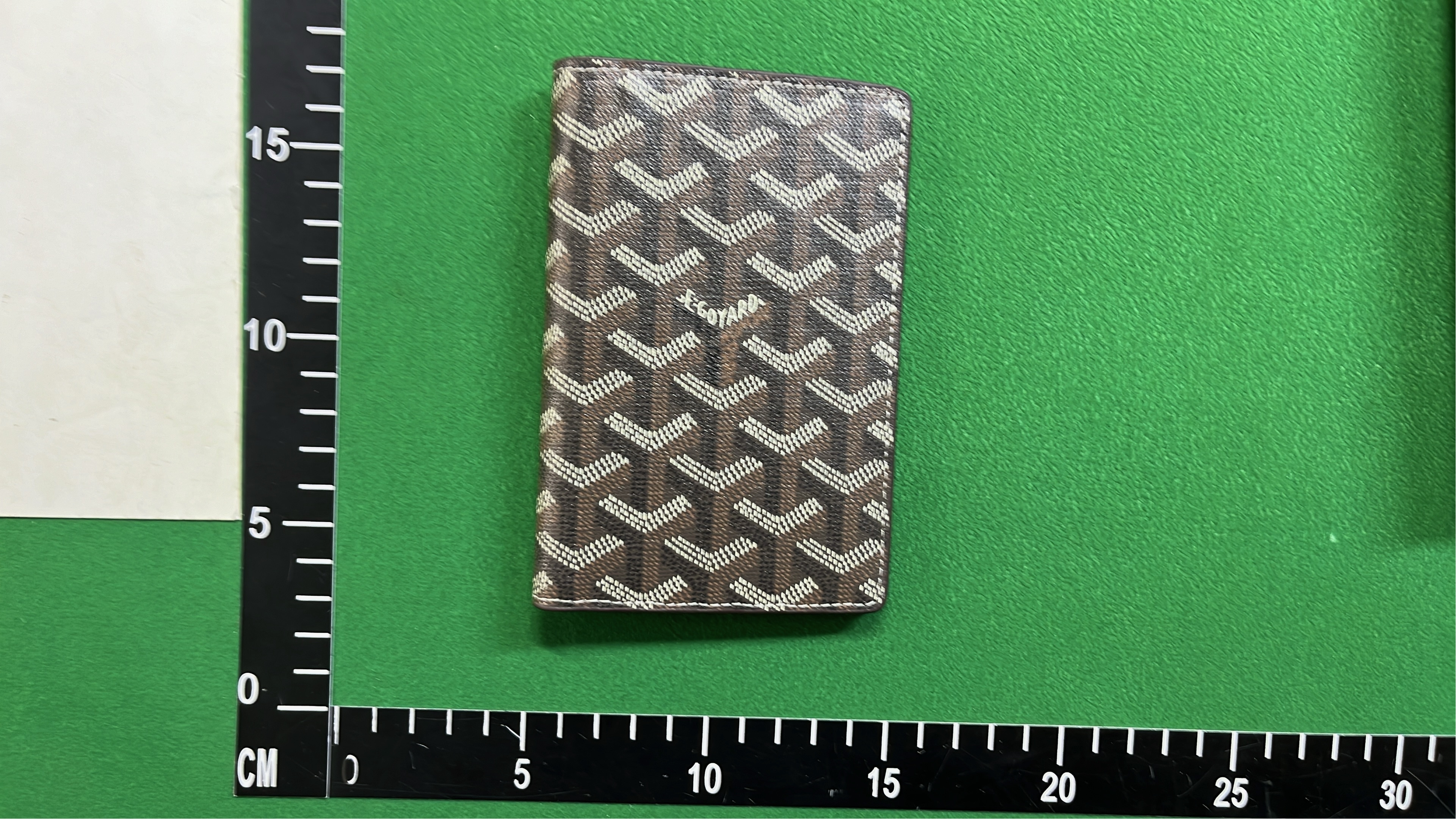 Goyard Saint Louis Wallet with Iconic Monogram Pattern