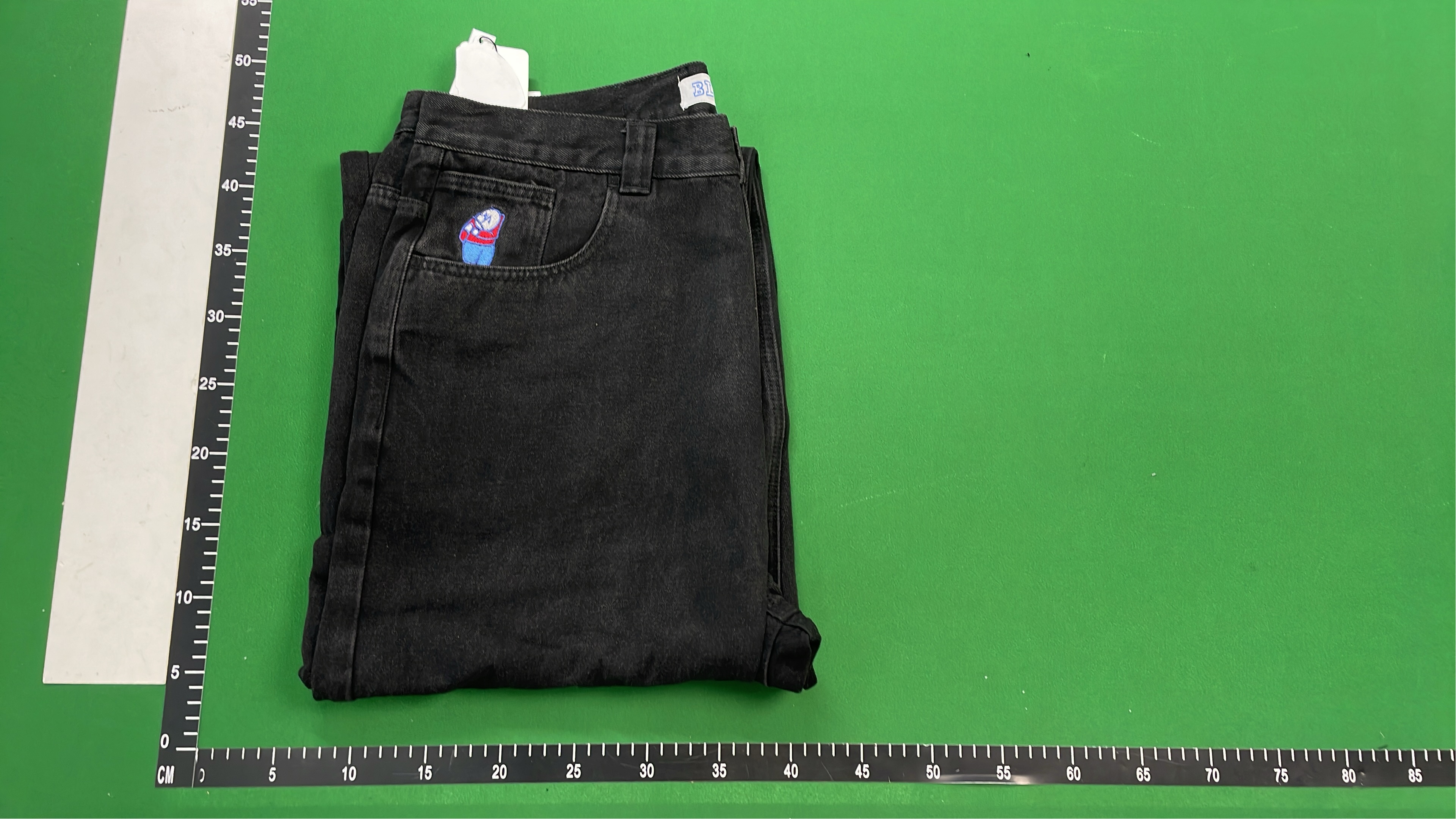 Black Wide-Leg Cropped Jeans for Men