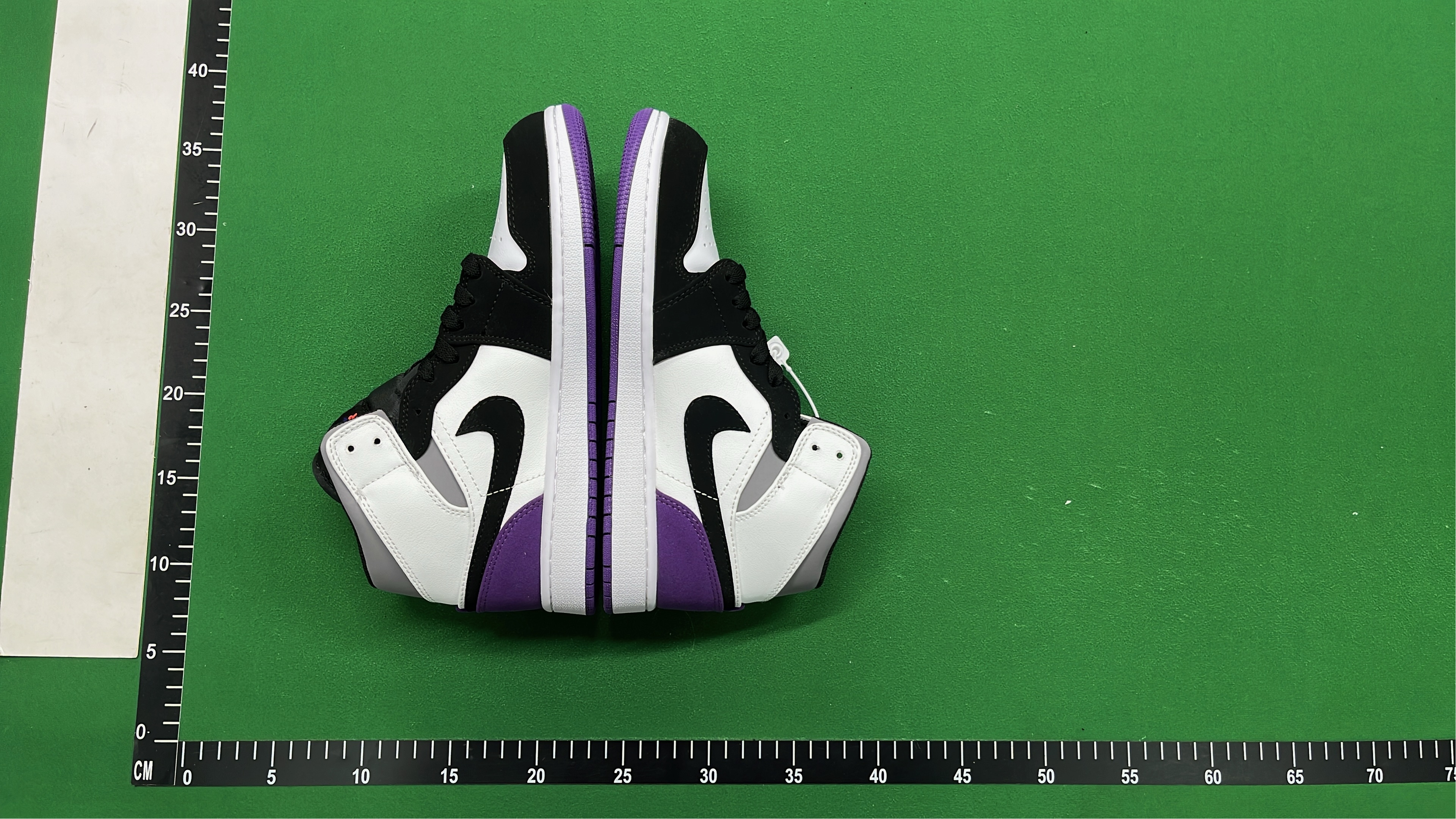 Air Jordan 1 High Retro OG Sneakers - Multiple Colors