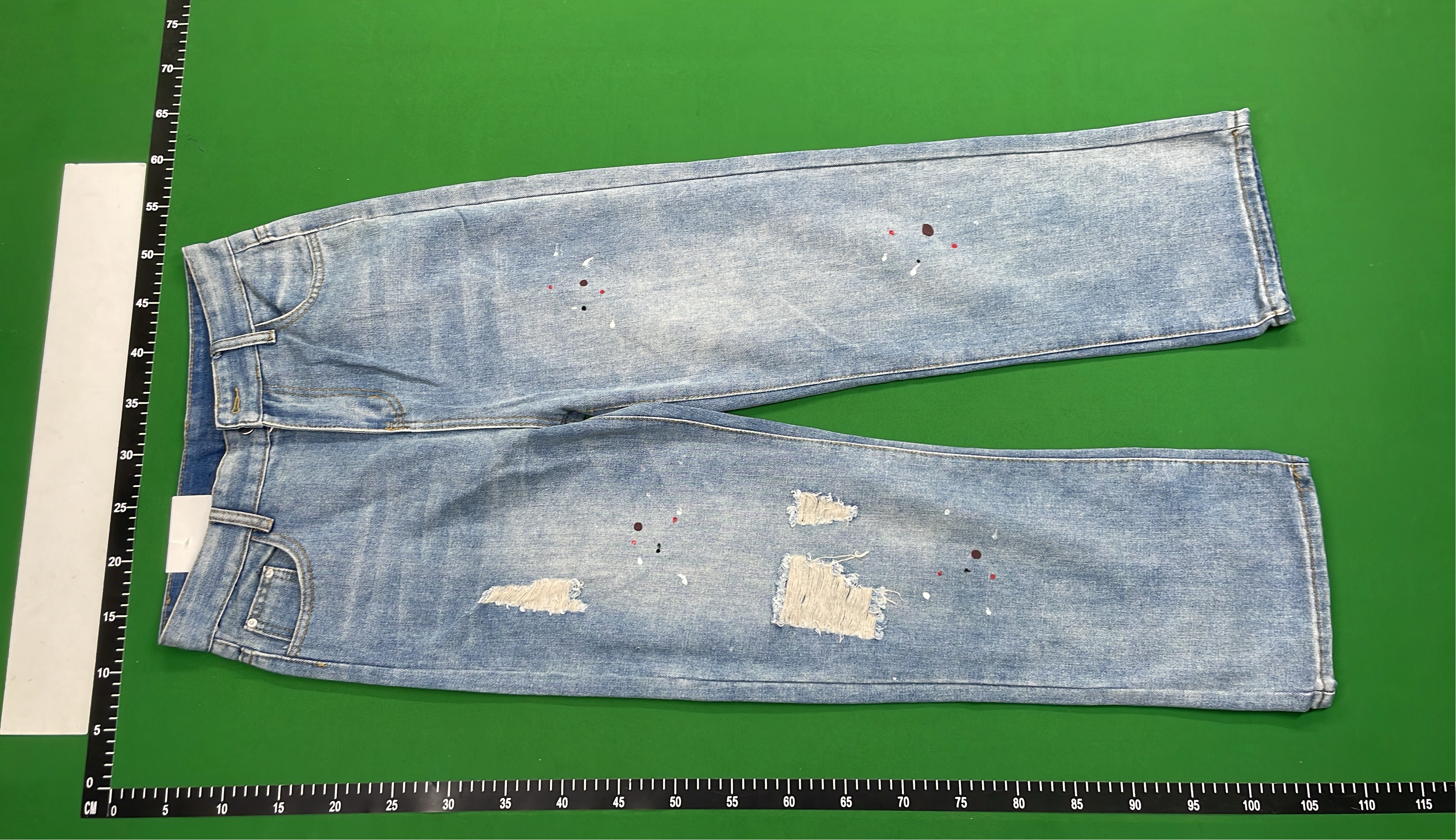Distressed Paint-Splattered Denim Jeans for Men