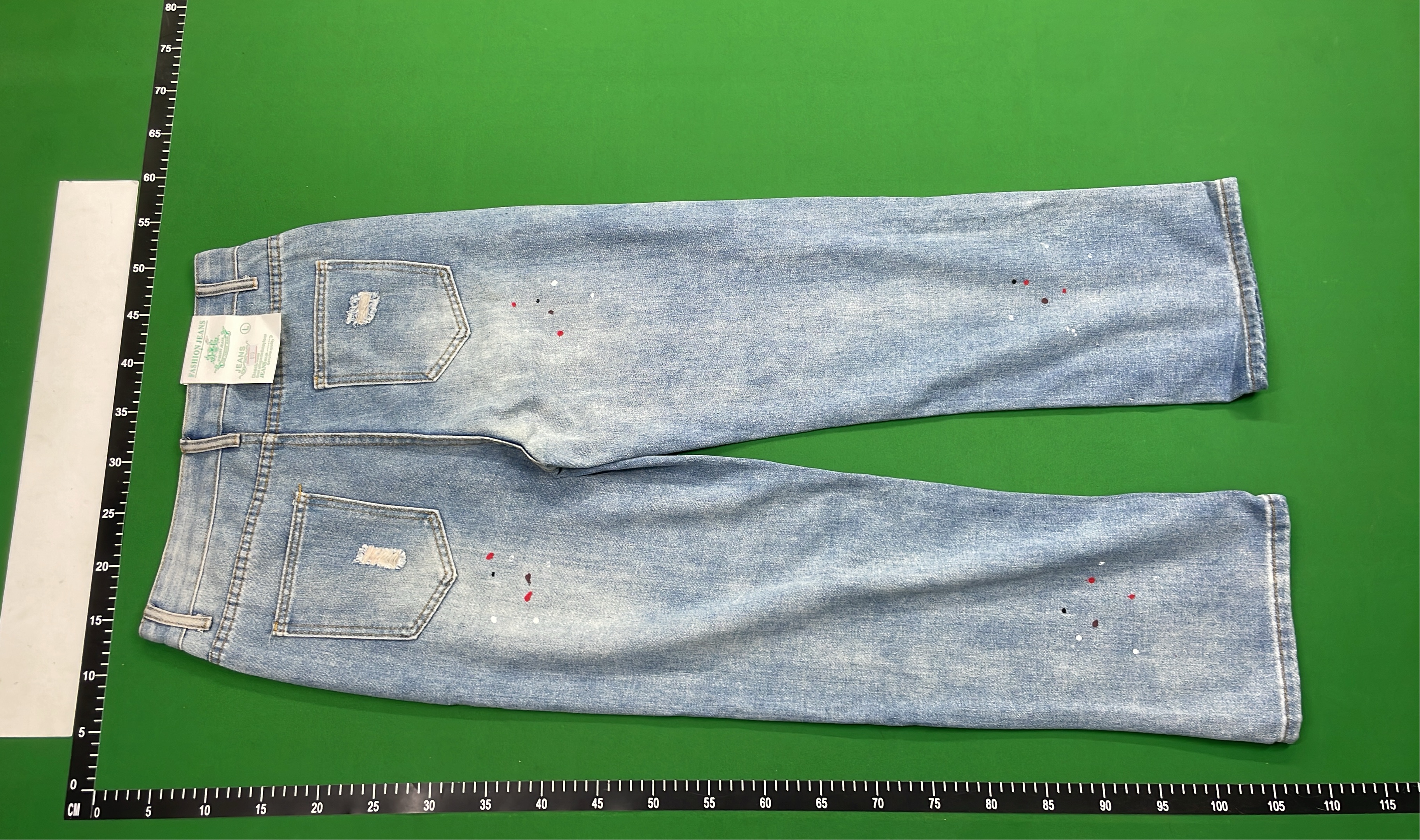 Distressed Paint-Splattered Denim Jeans for Men