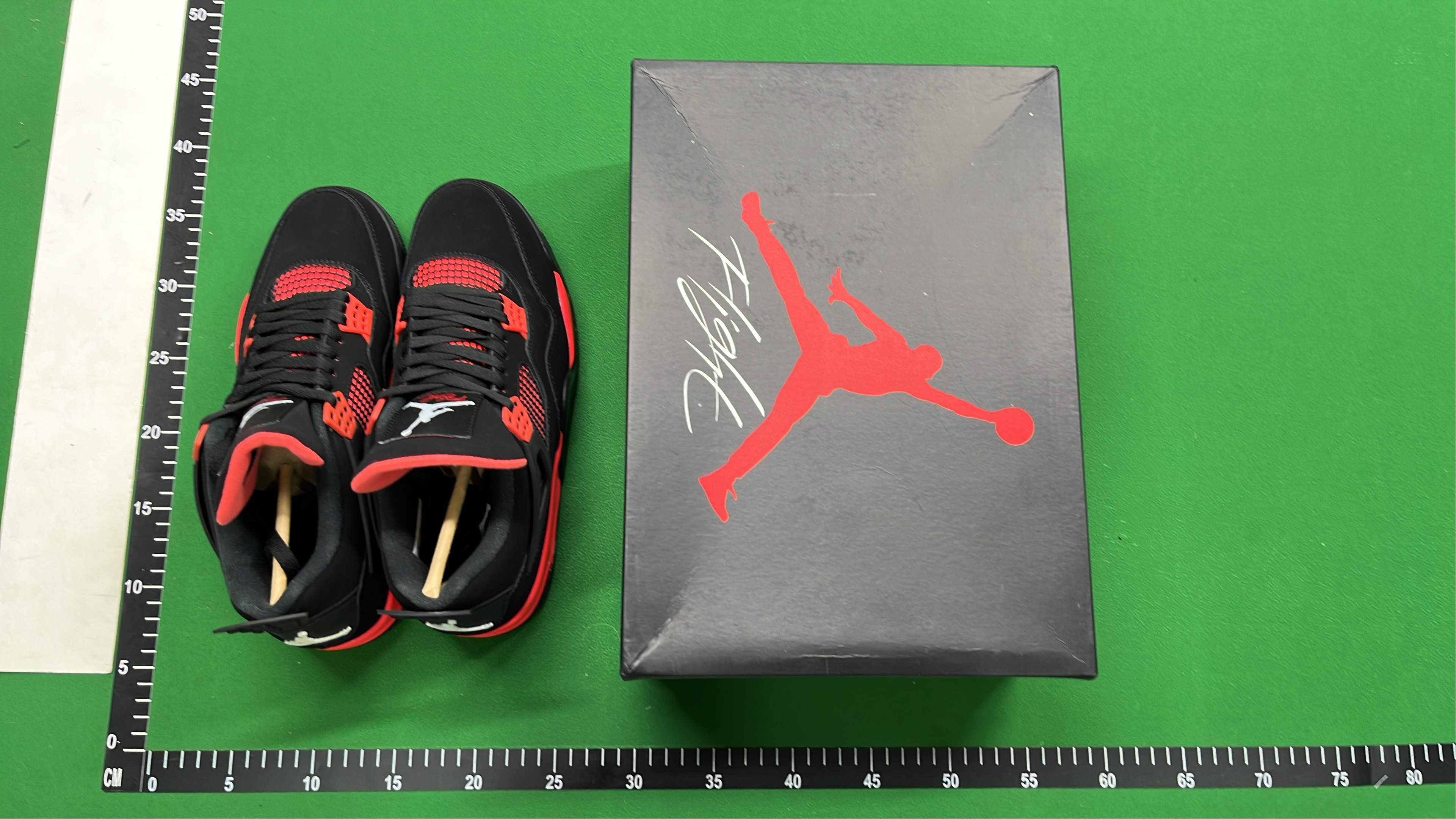 Air Jordan 4 Retro Black Red