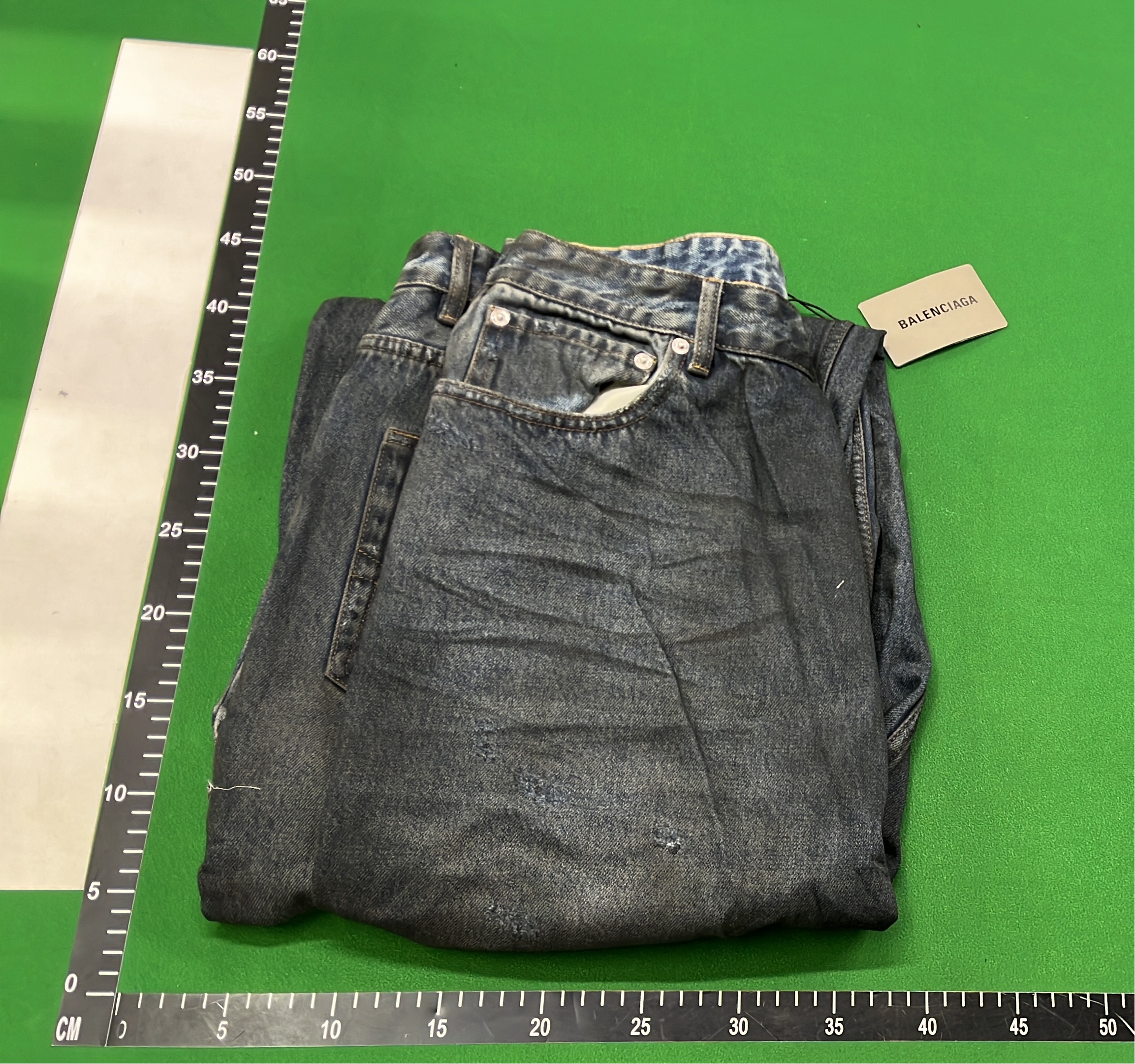 Distressed Wide Leg Denim Pants with Ripped Design