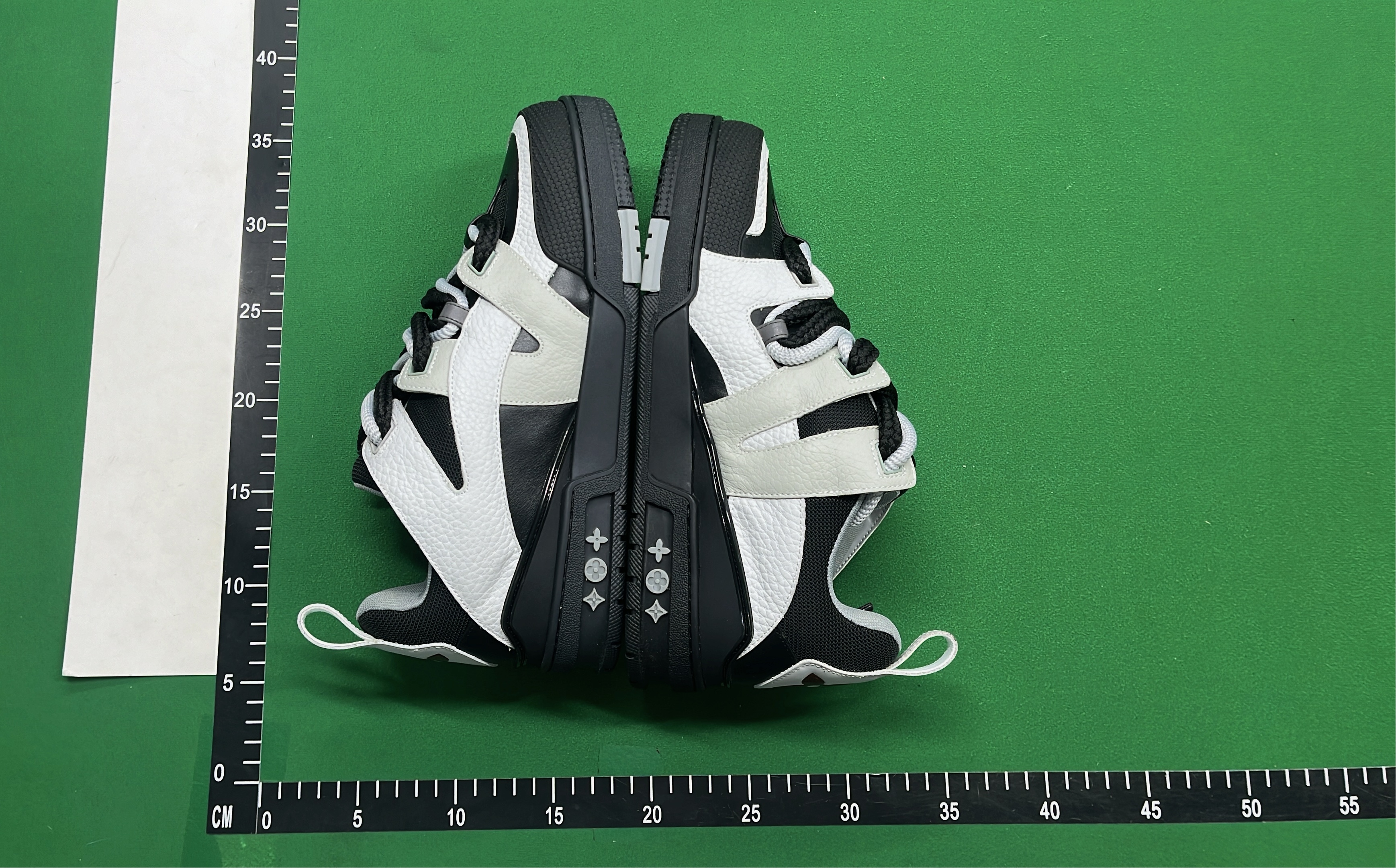 Nike Air Huarache Black White Sneakers Men's Athletic Shoes