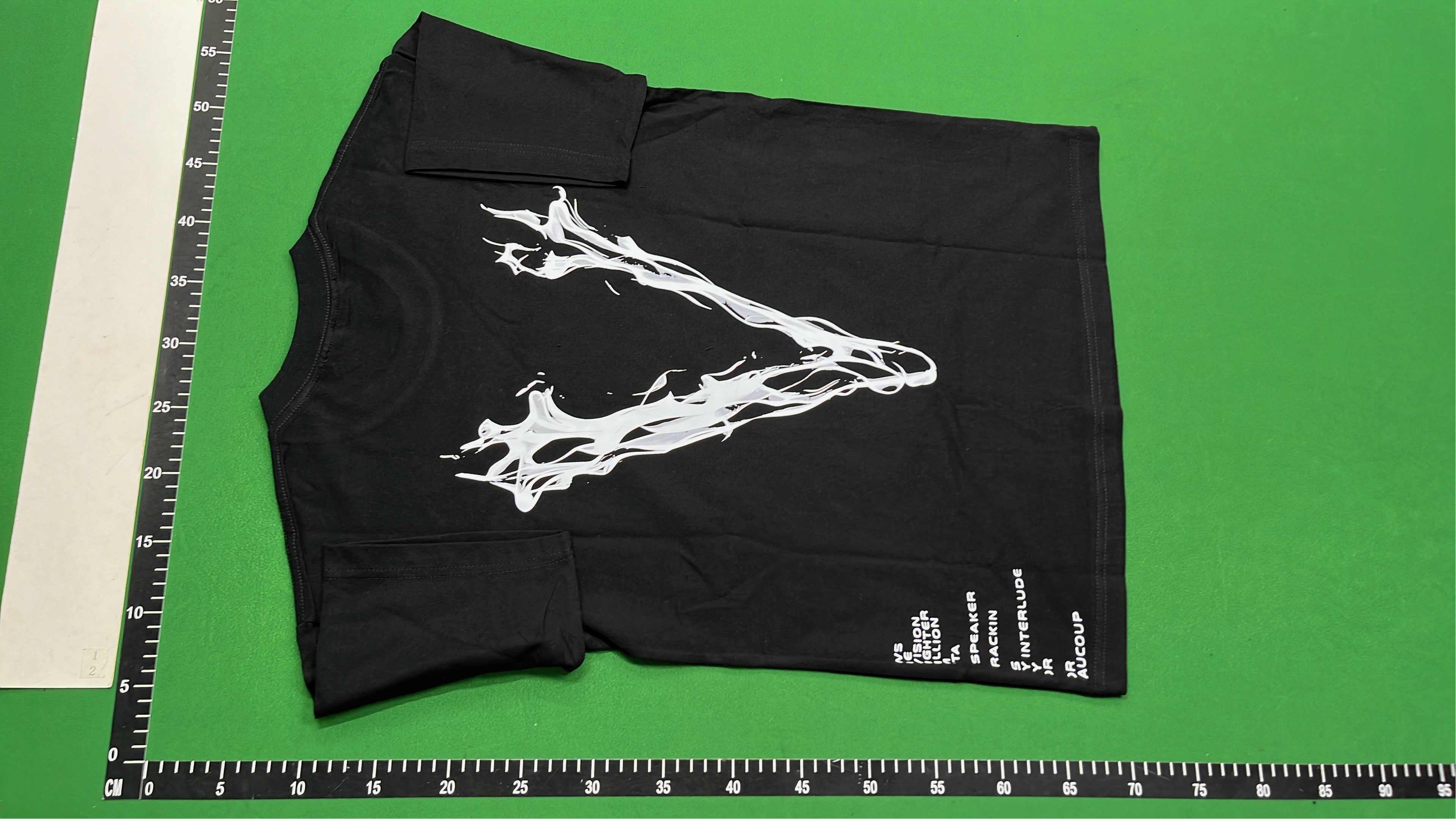 V Logo T-Shirt Collection - Unique Designs for Fashion Fans