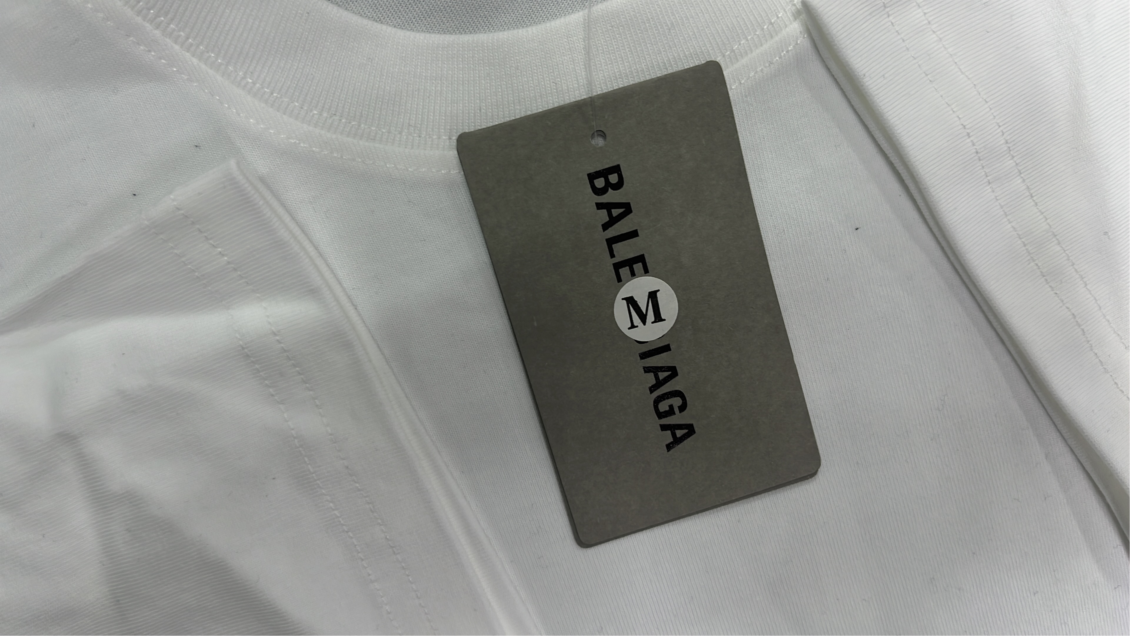 Balenciaga White Logo T-Shirt for Men - Stylish and Lightweight