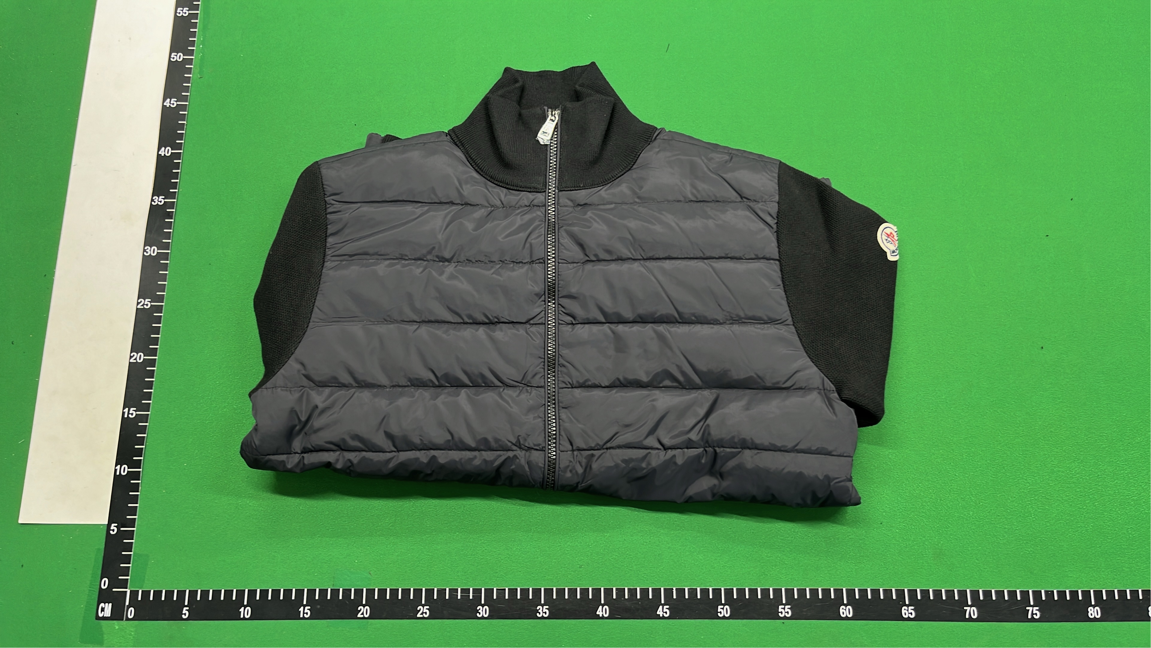 Men's Quilted Hybrid Jacket with Fleece Sleeves