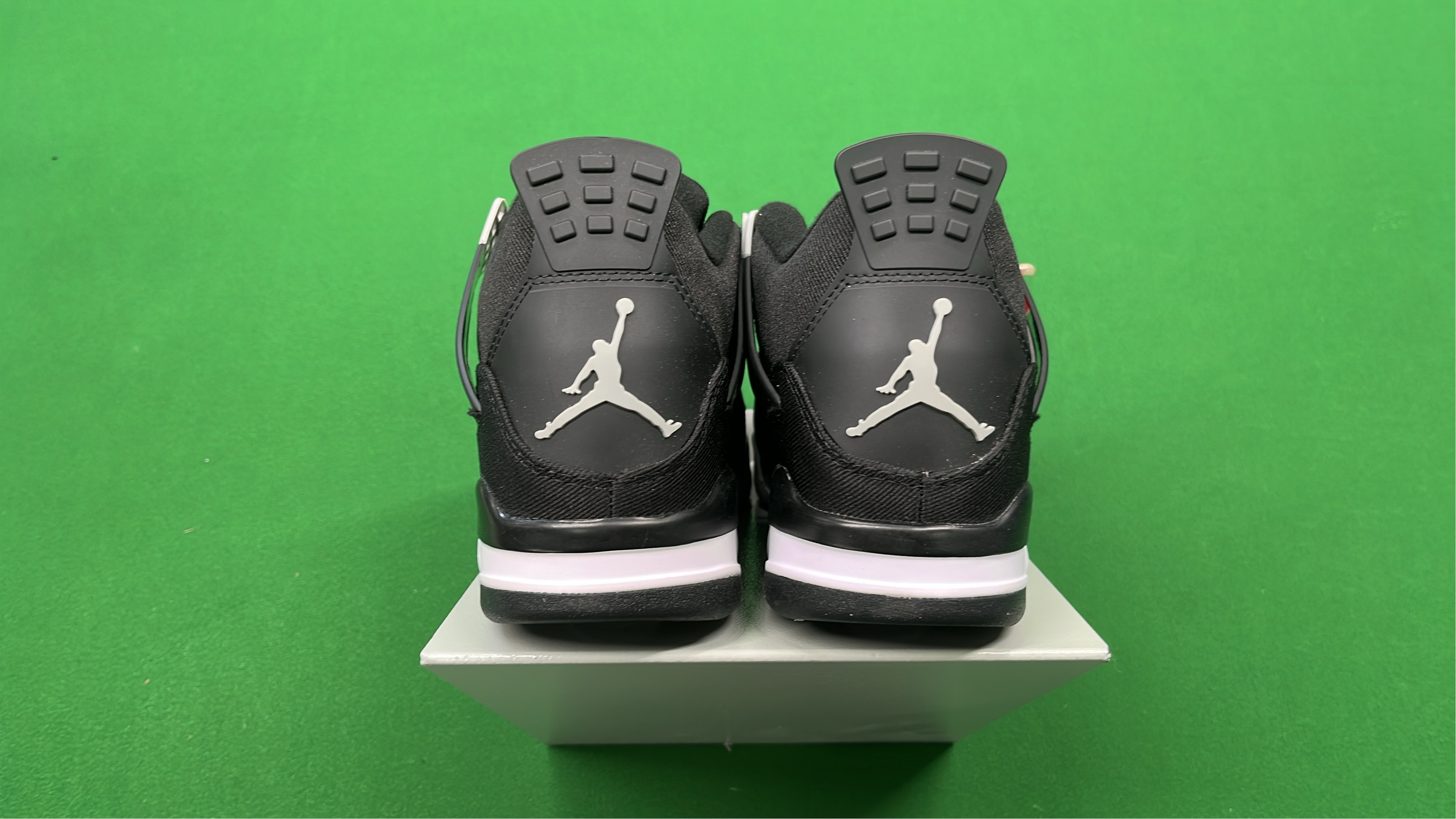 Air Jordan 4 Retro Sneakers Men's Basketball Shoes