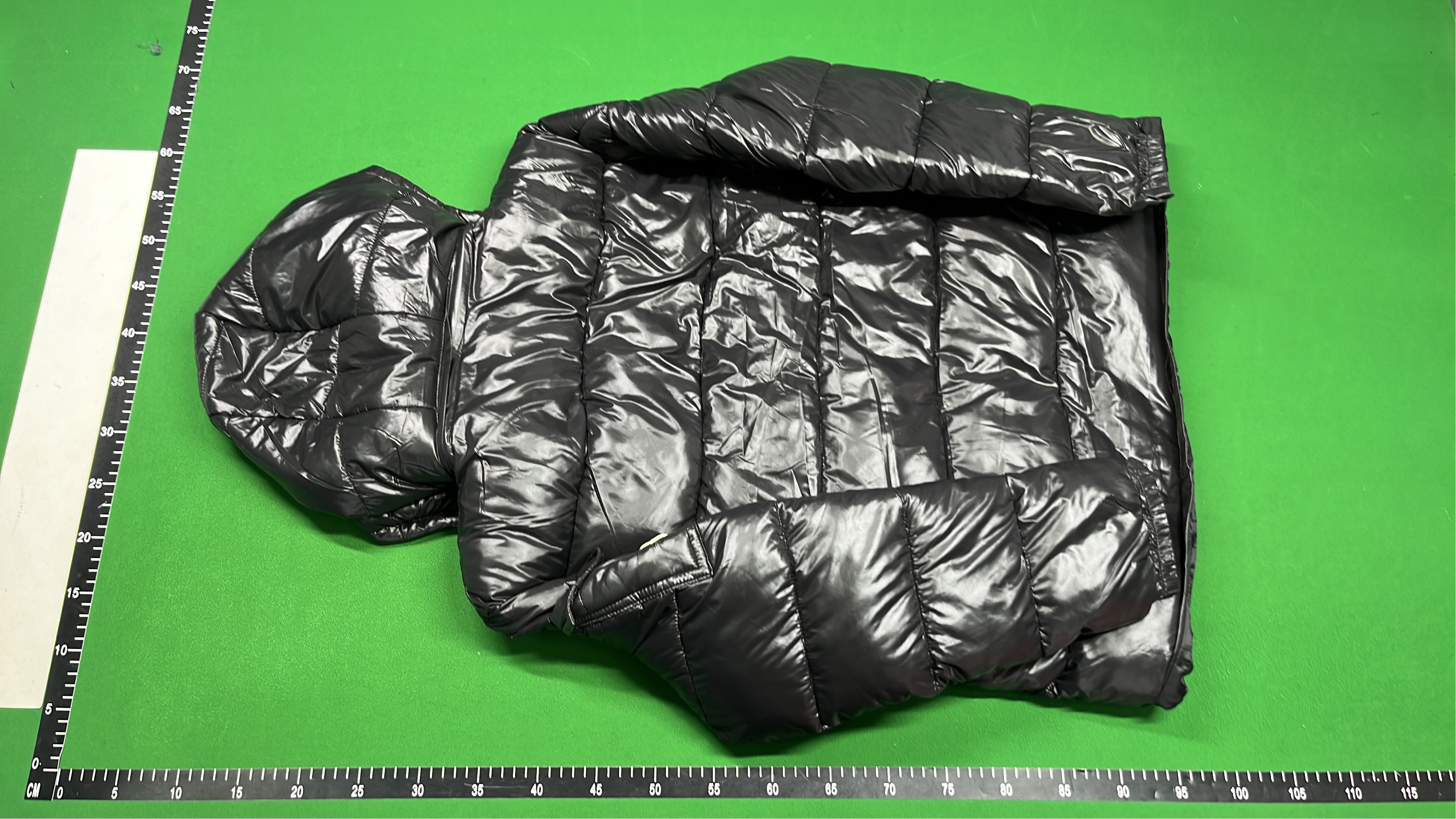 Moncler Women's White Down Jacket with Hood and Logo Patch