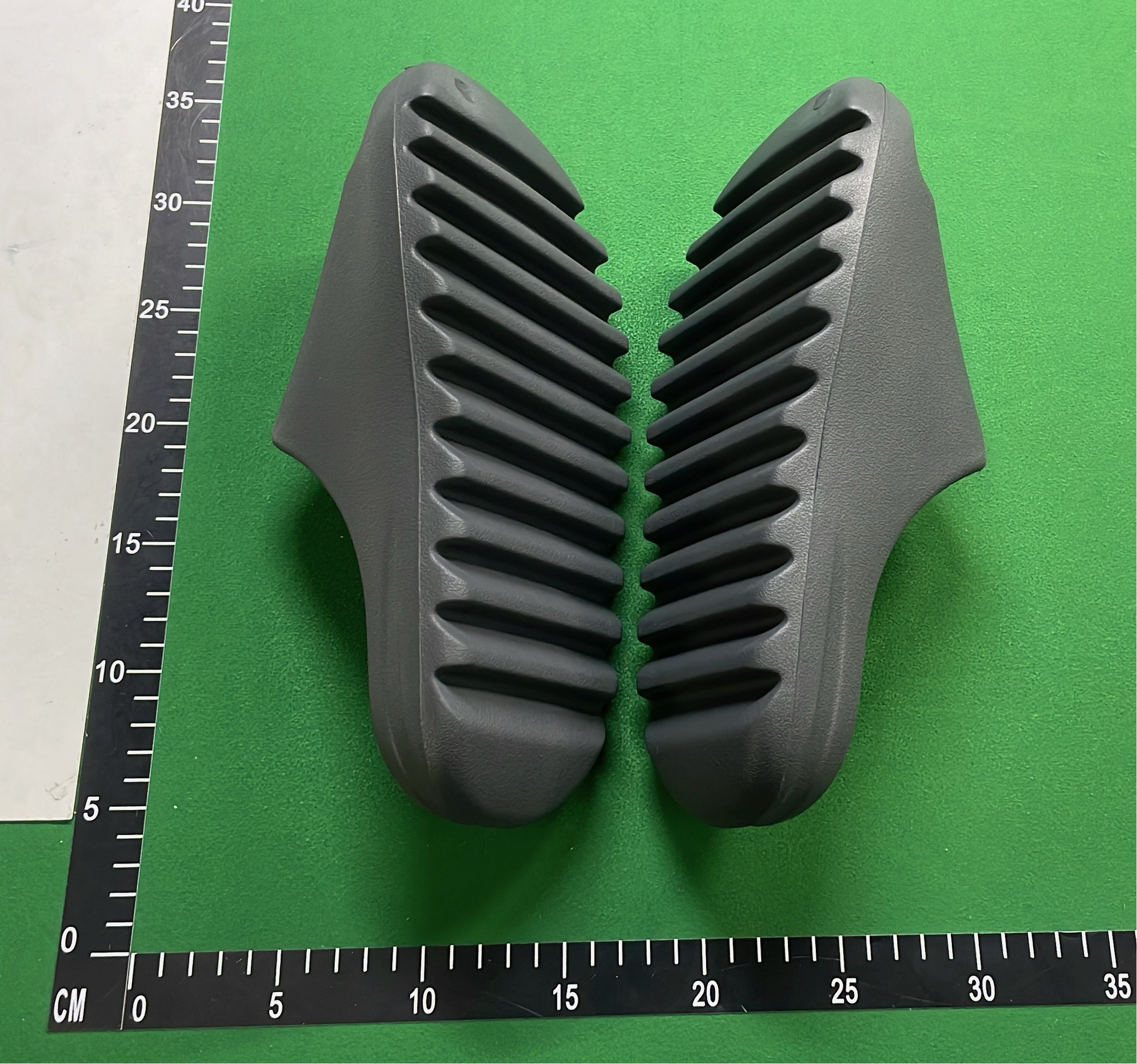 Yeezy Slide Black Comfortable Slip-On Sandals
