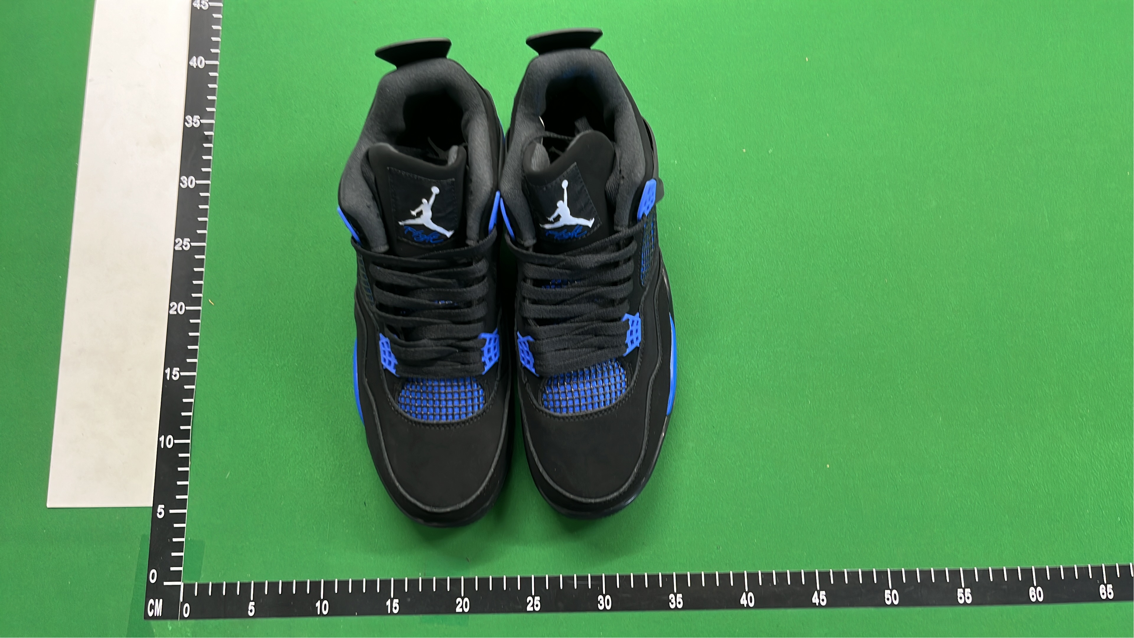 Air Jordan 4 Retro Shoes - Classic Sneakers for Men and Women