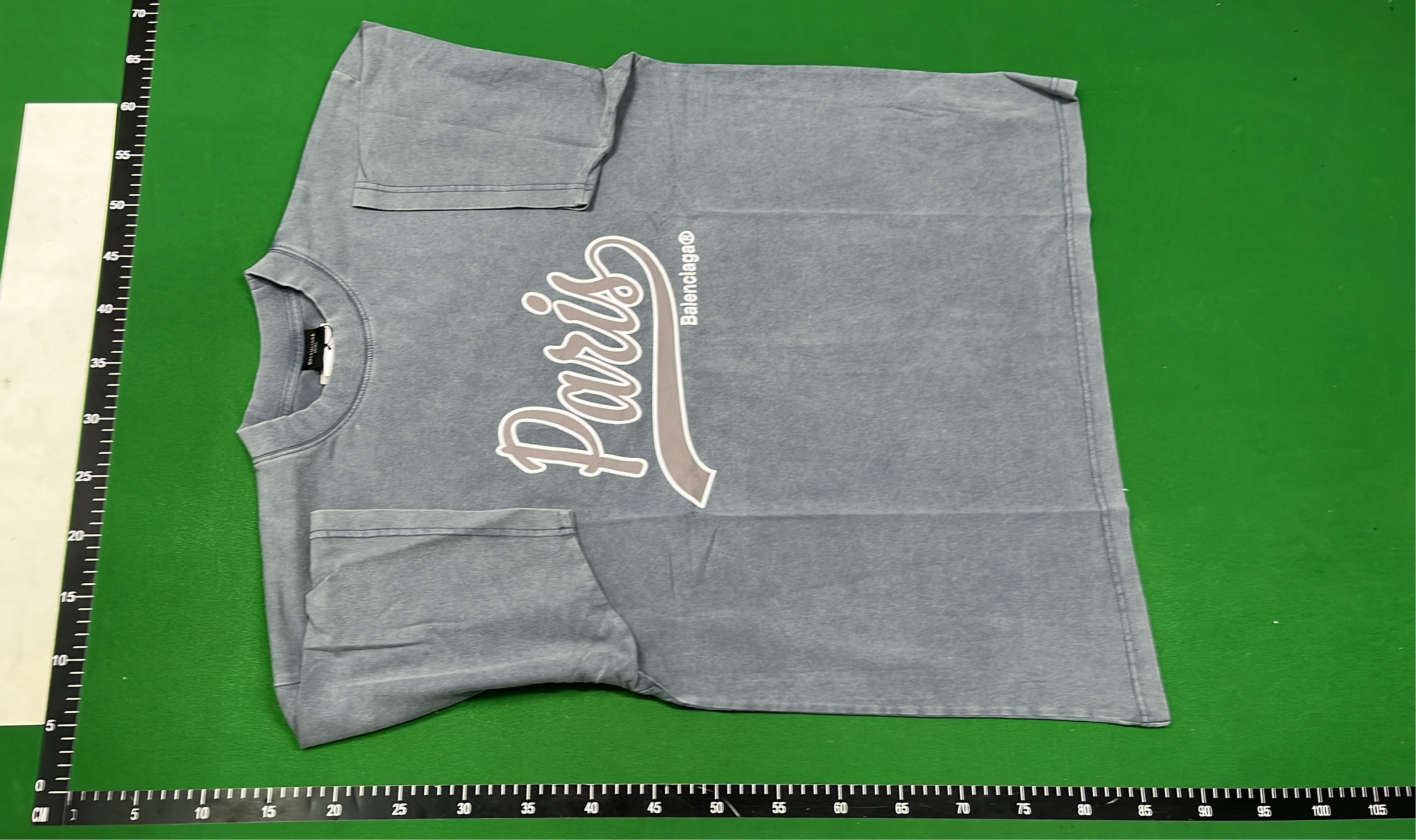 Gray Oversized T-Shirt with Red Chinese Characters 'City'