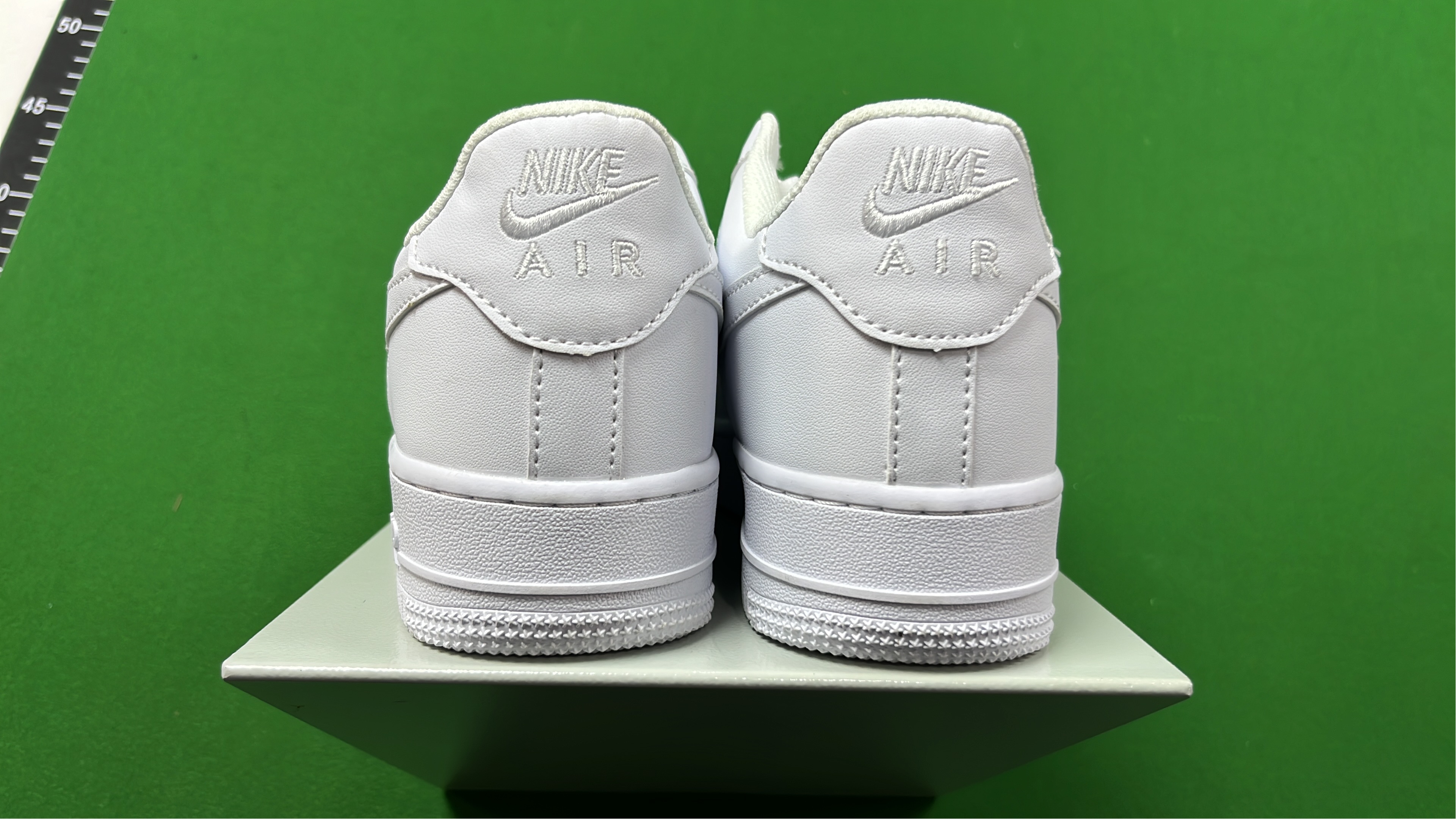 Nike Air Force 1 Low Supreme Collaboration Sneakers