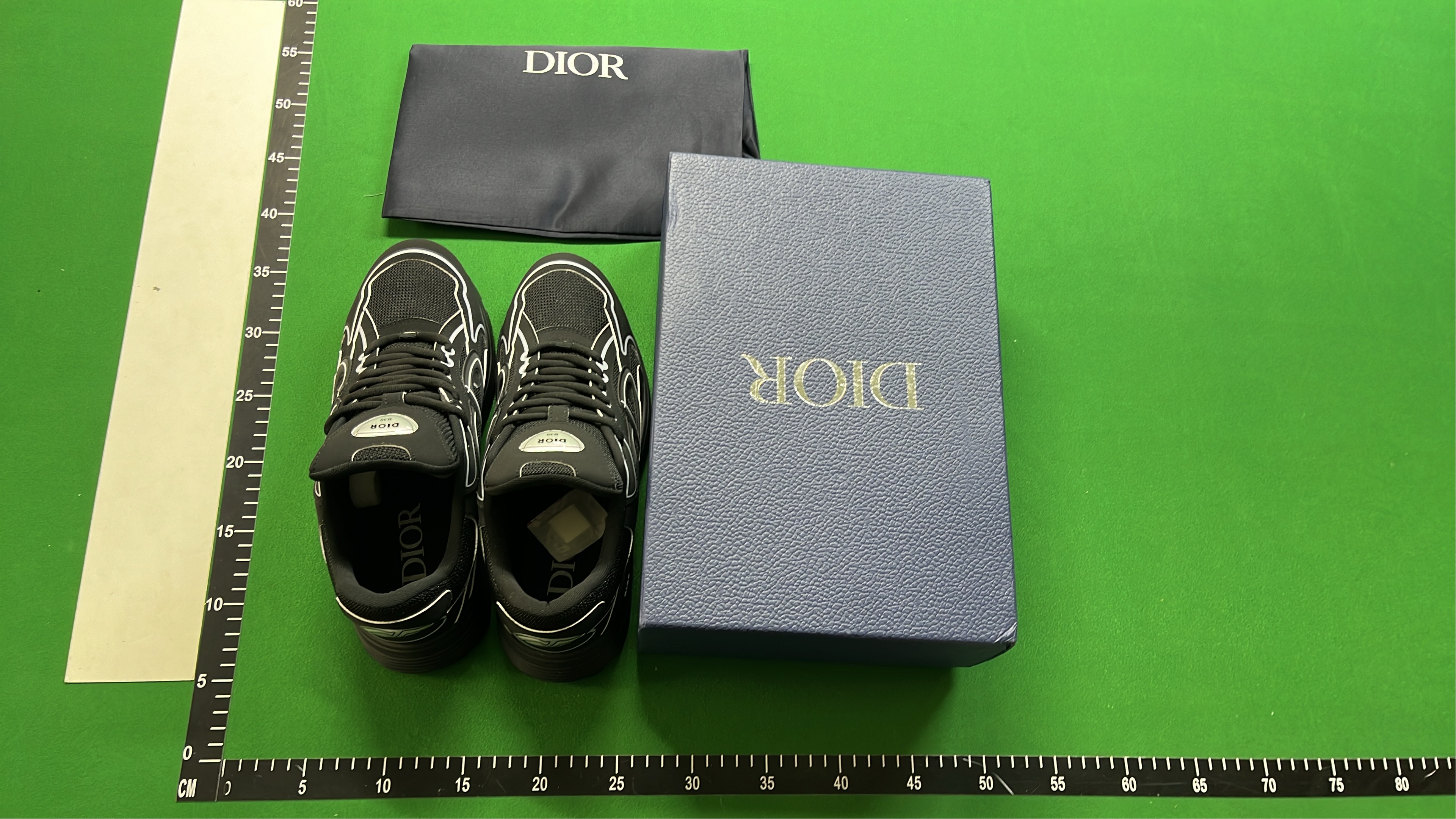 UB Retro Running Shoes for Men and Women
