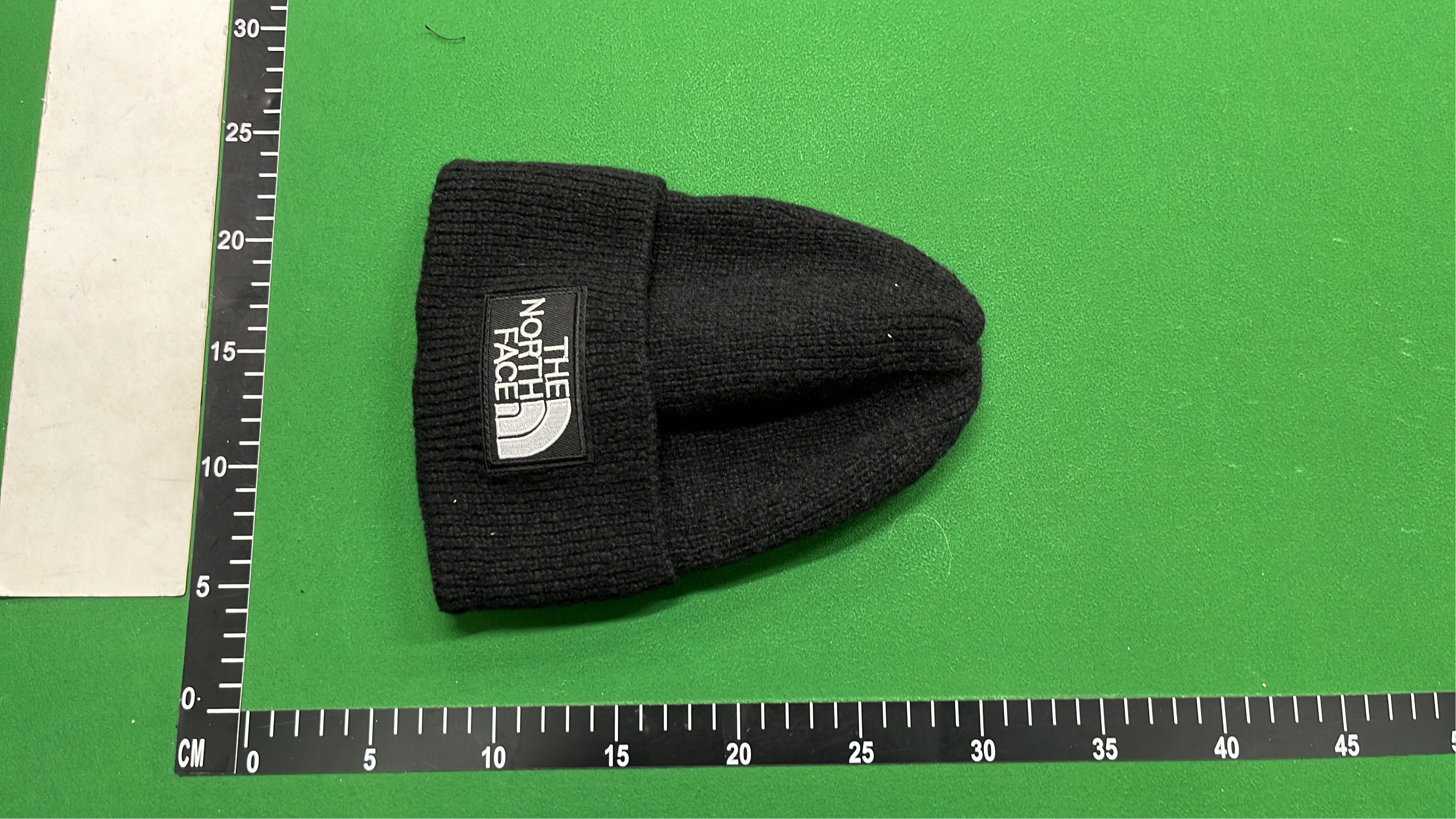 The North Face Never Stop Exploring Knit Beanie Hat
