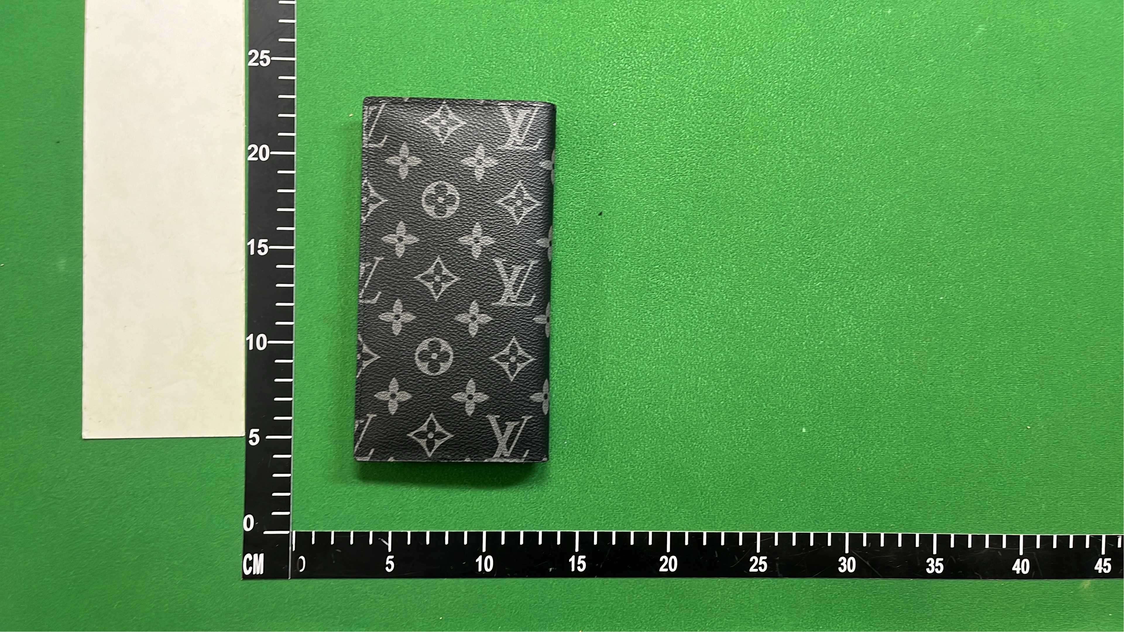 Louis Vuitton Wallets in Iconic Monogram and Damier Patterns
