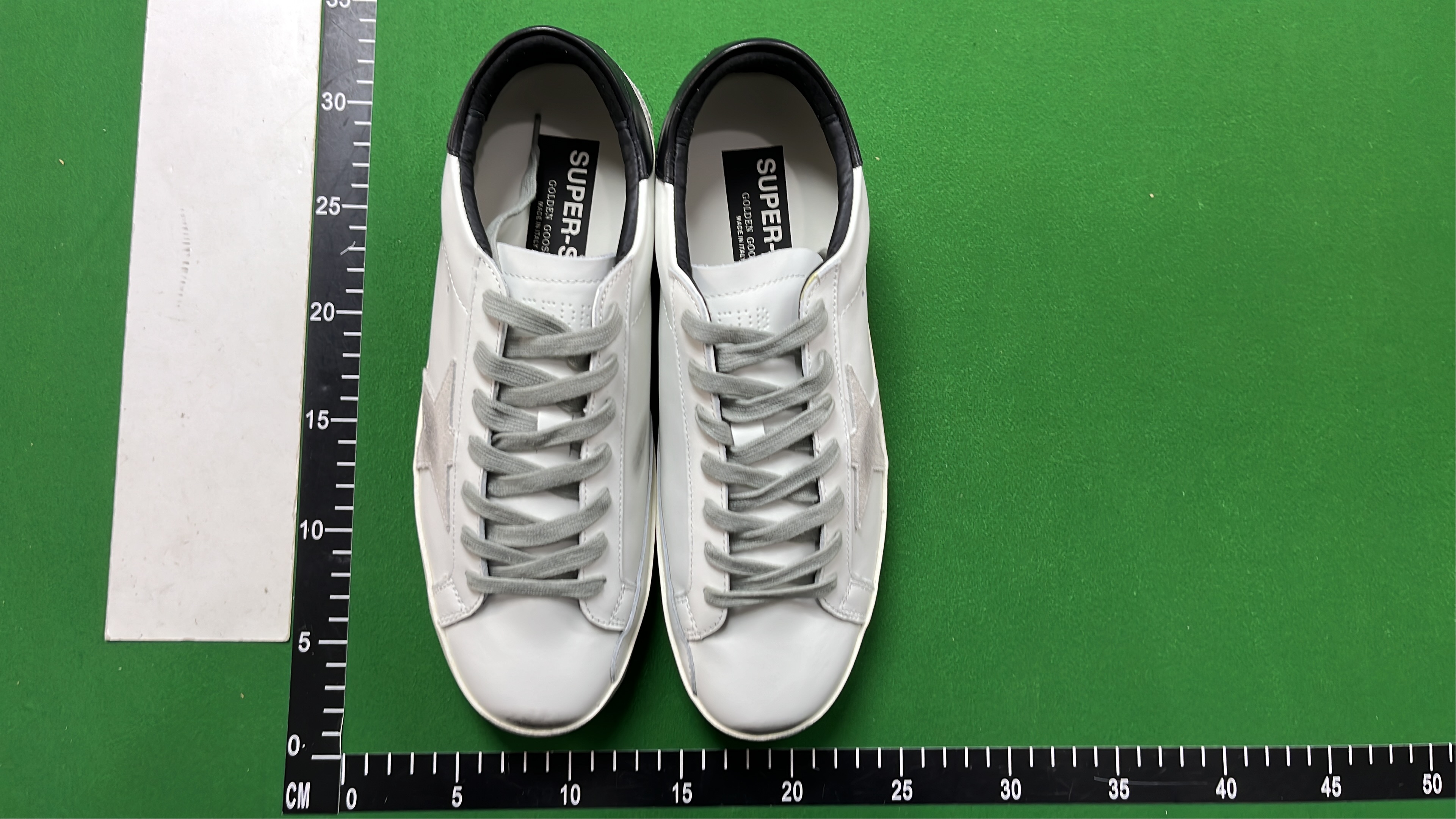 Golden Goose GGDB/SSTAR White Sneakers with Glitter Star
