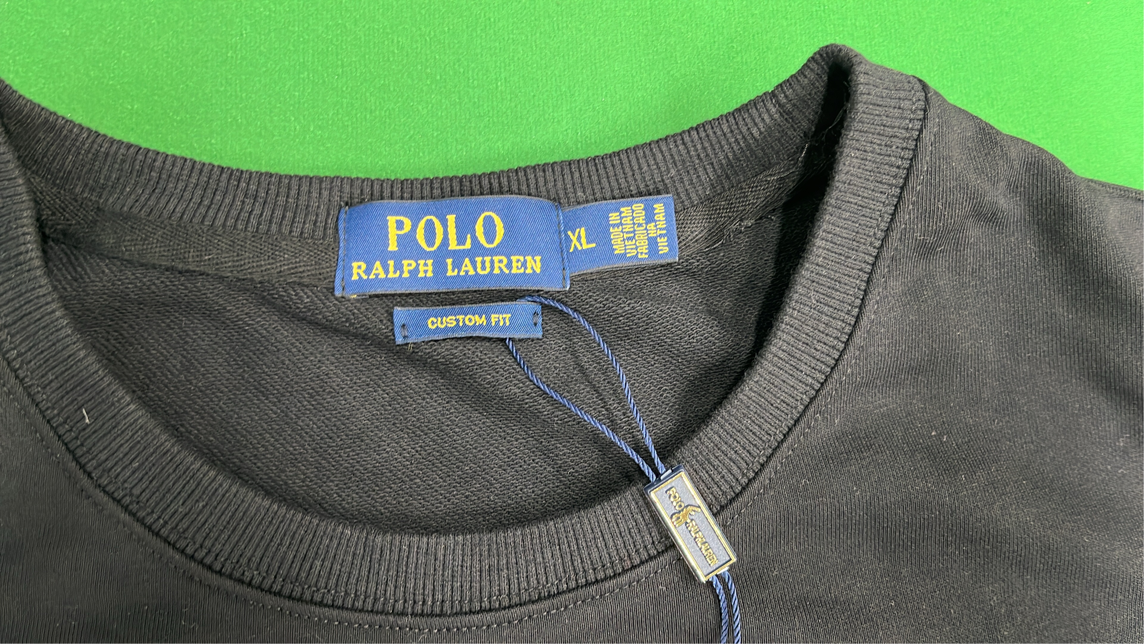 Men's Classic Fit Crewneck Sweater in Navy Blue