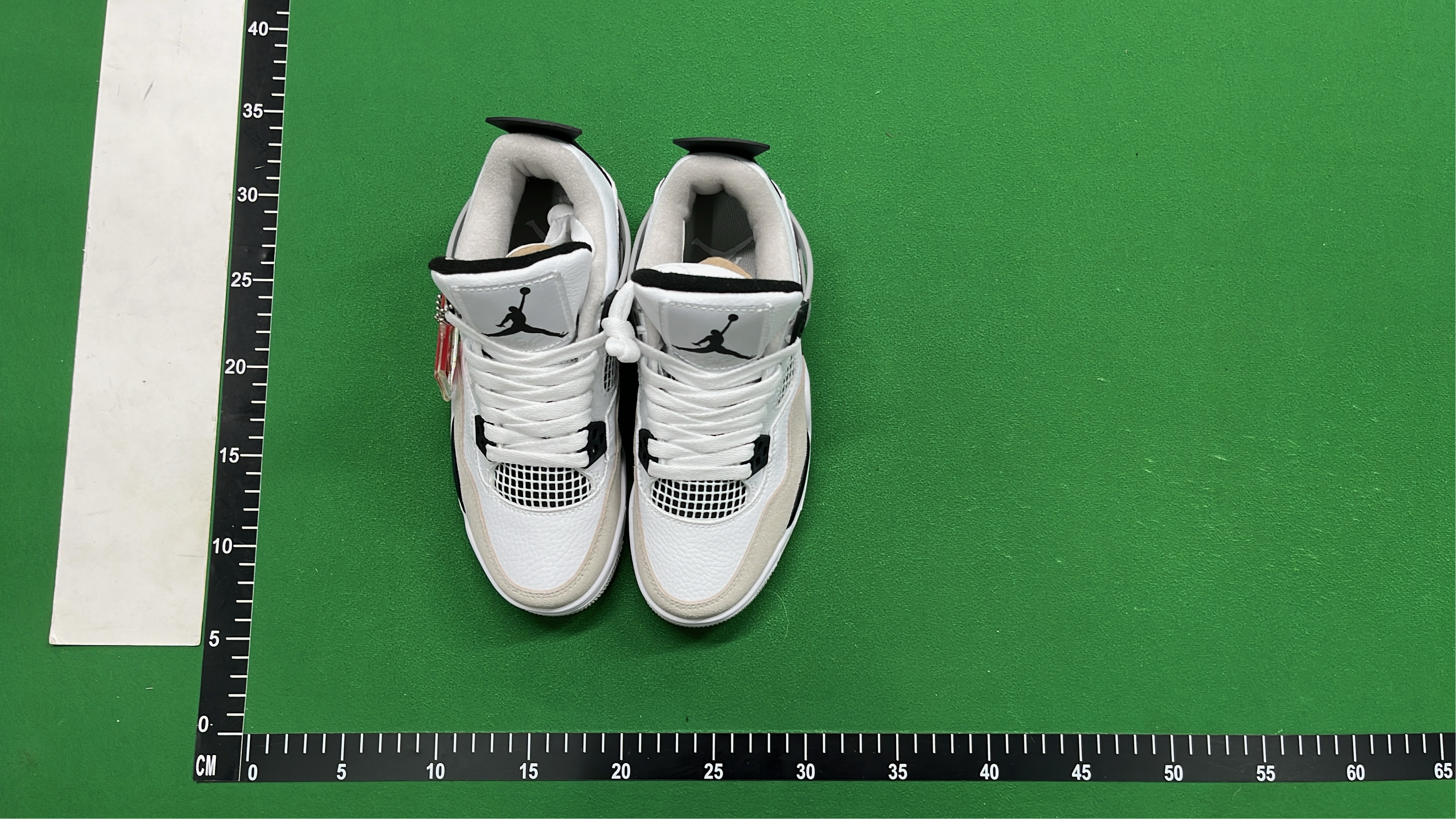 Air Jordan 4 Sneakers - Premium Basketball Shoes for Men