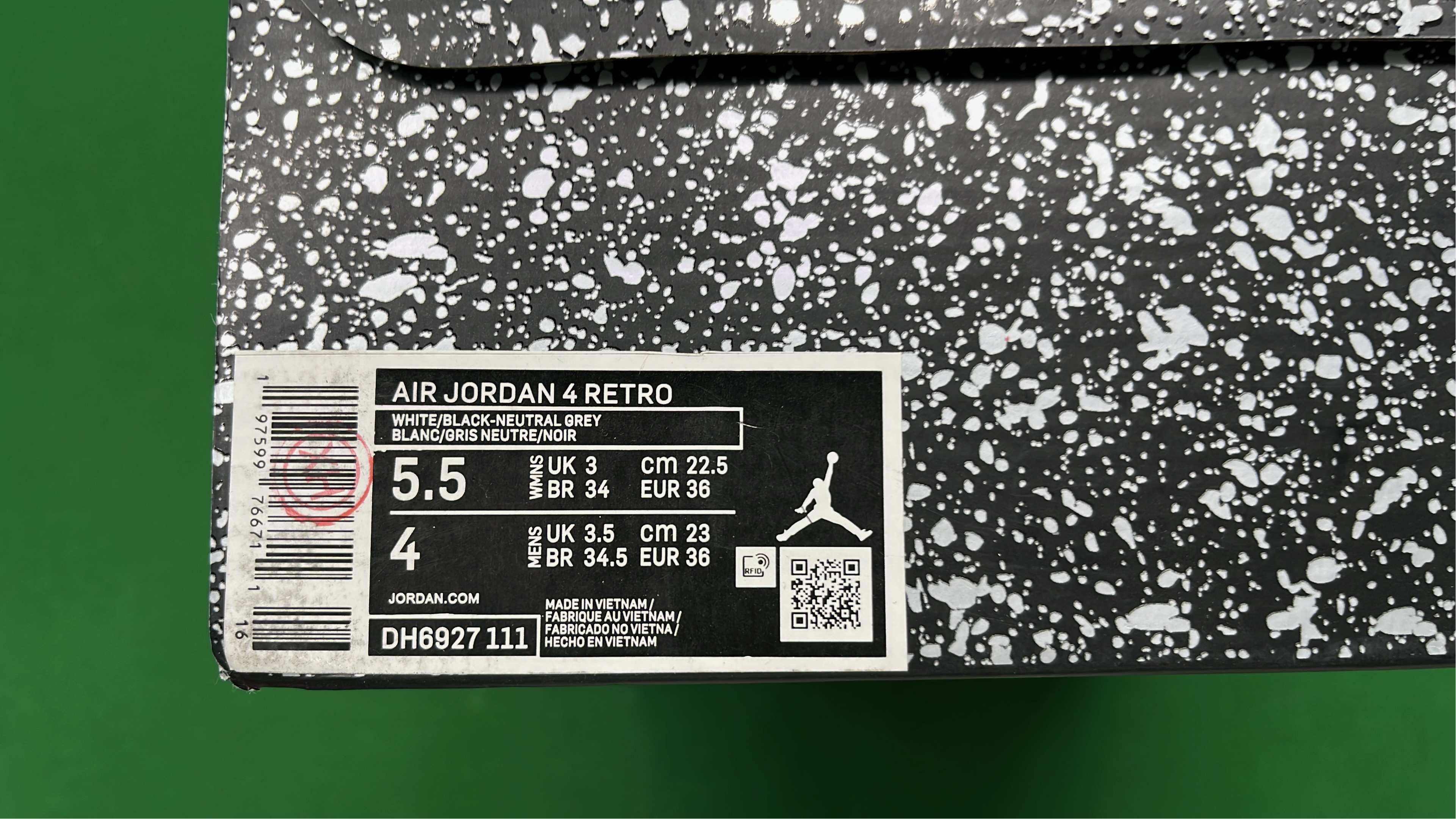 Air Jordan 4 Sneakers - Premium Basketball Shoes for Men