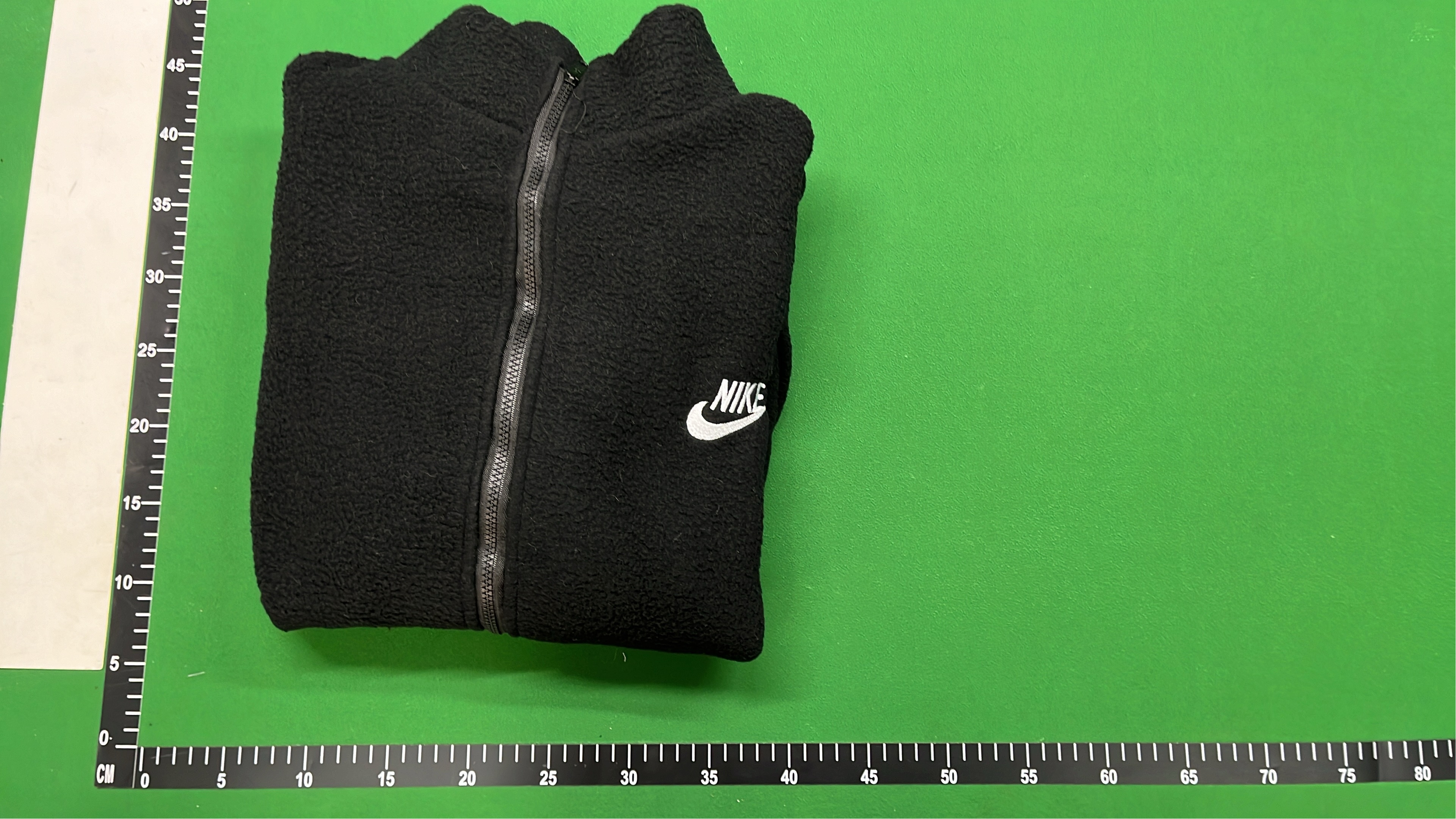 Cream Fleece Jacket with Zipper and Pockets