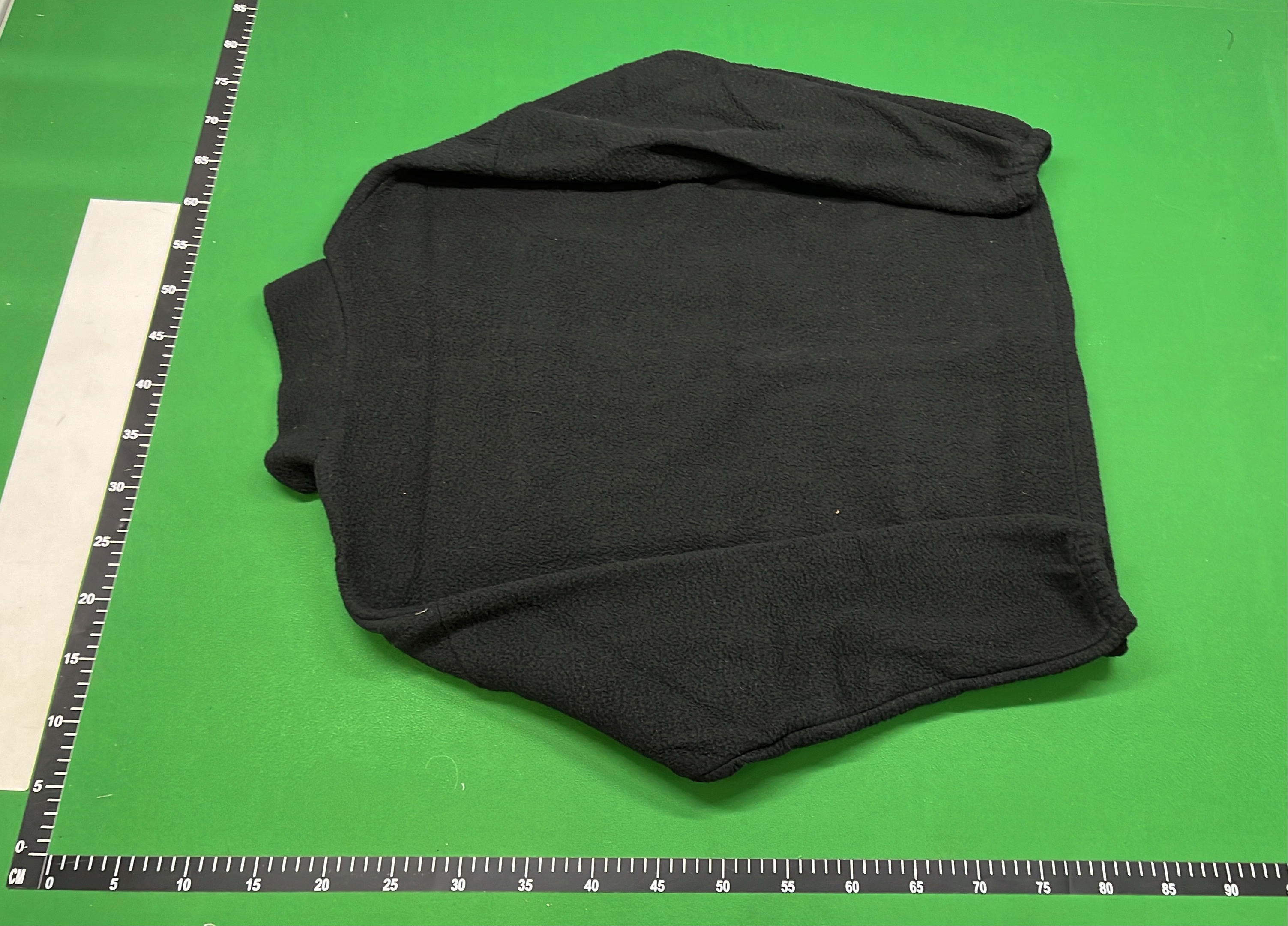 Cream Fleece Jacket with Zipper and Pockets
