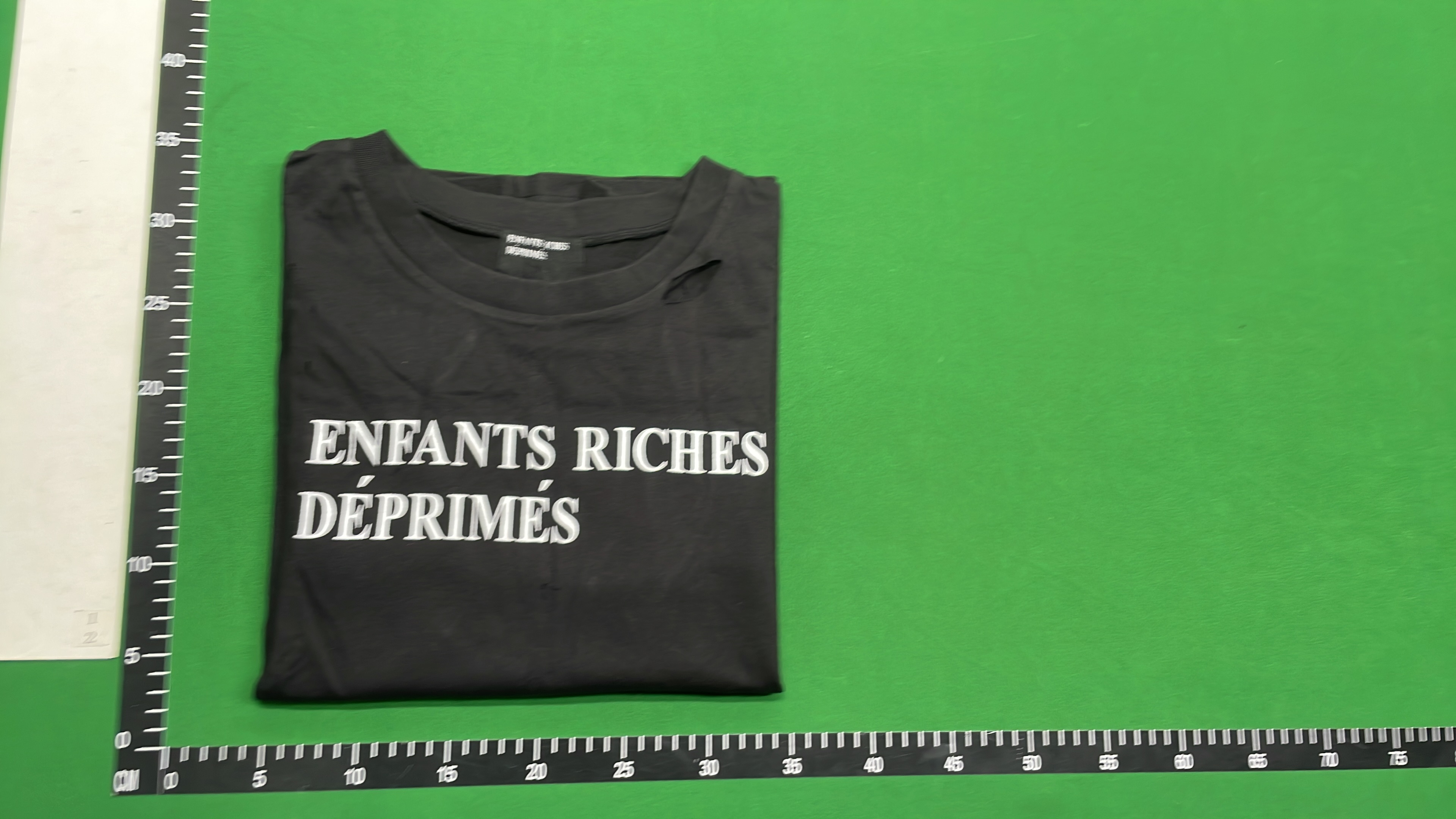 Black T-Shirt with Bold Print - Streetwear Style