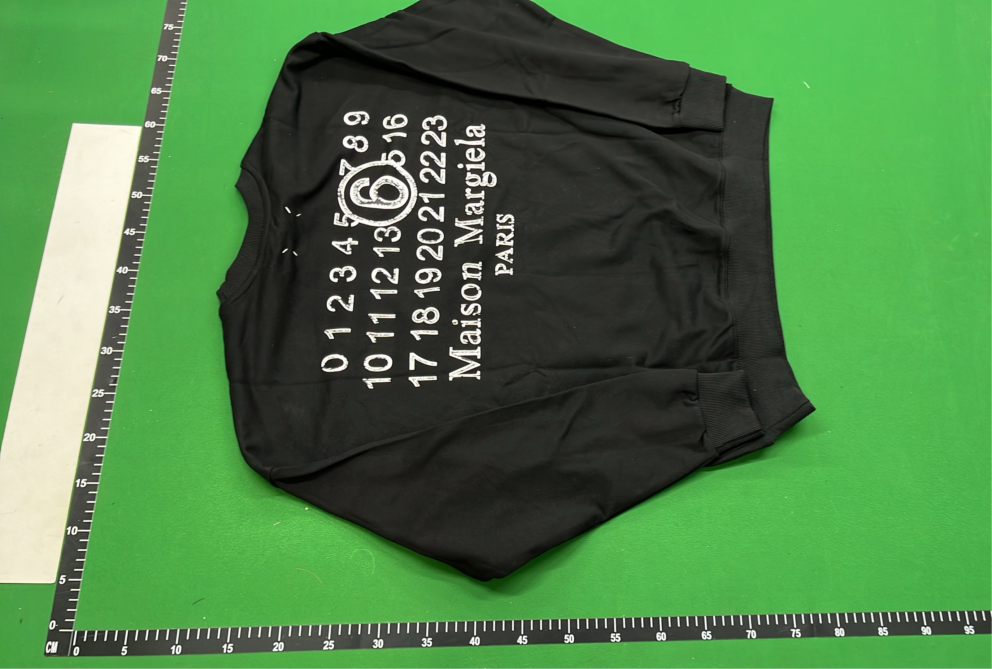 Cream Minimalist Sweatshirt with Subtle Logo Design