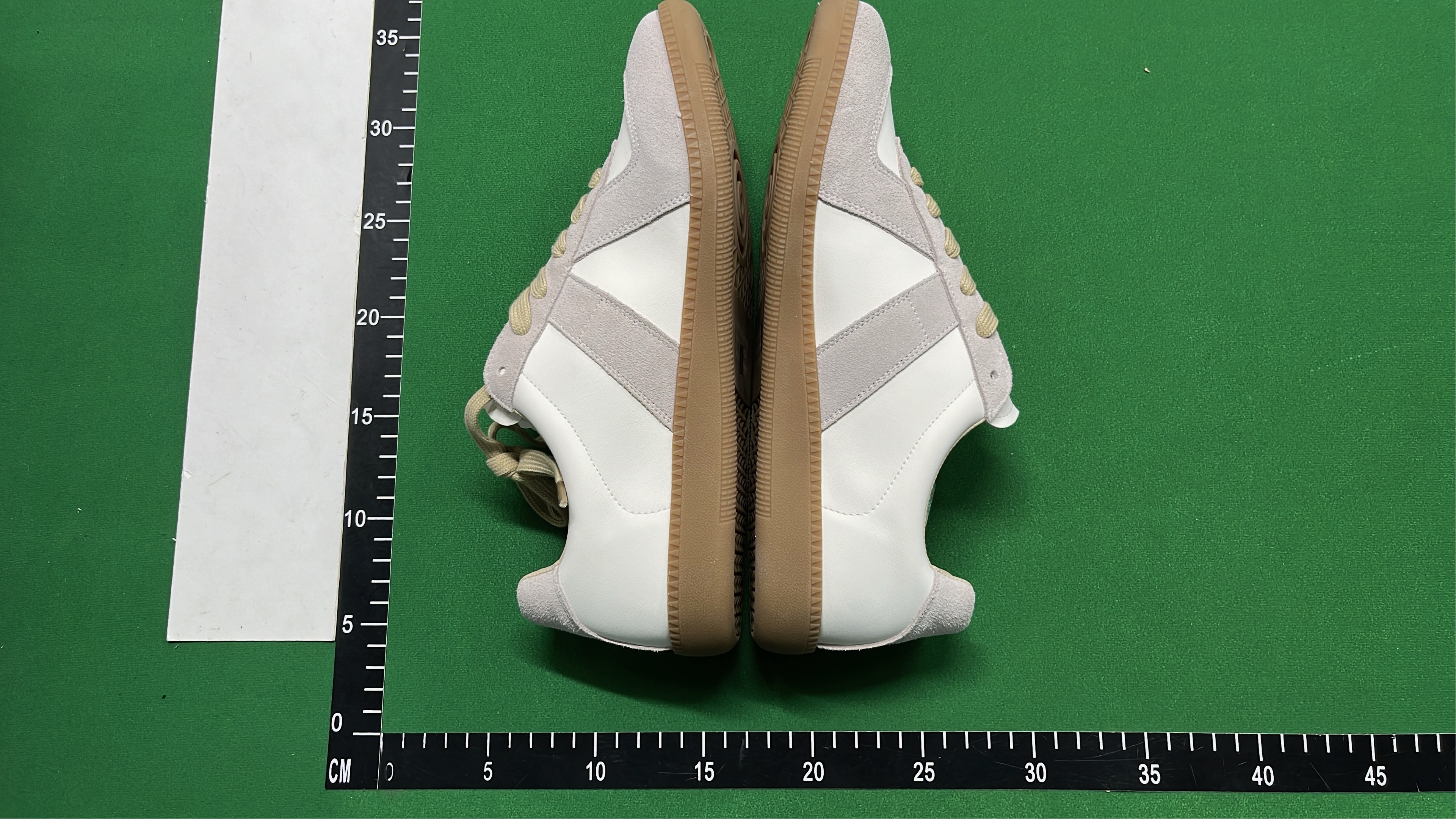 White Adidas Sneakers with Beige Sole and Laces