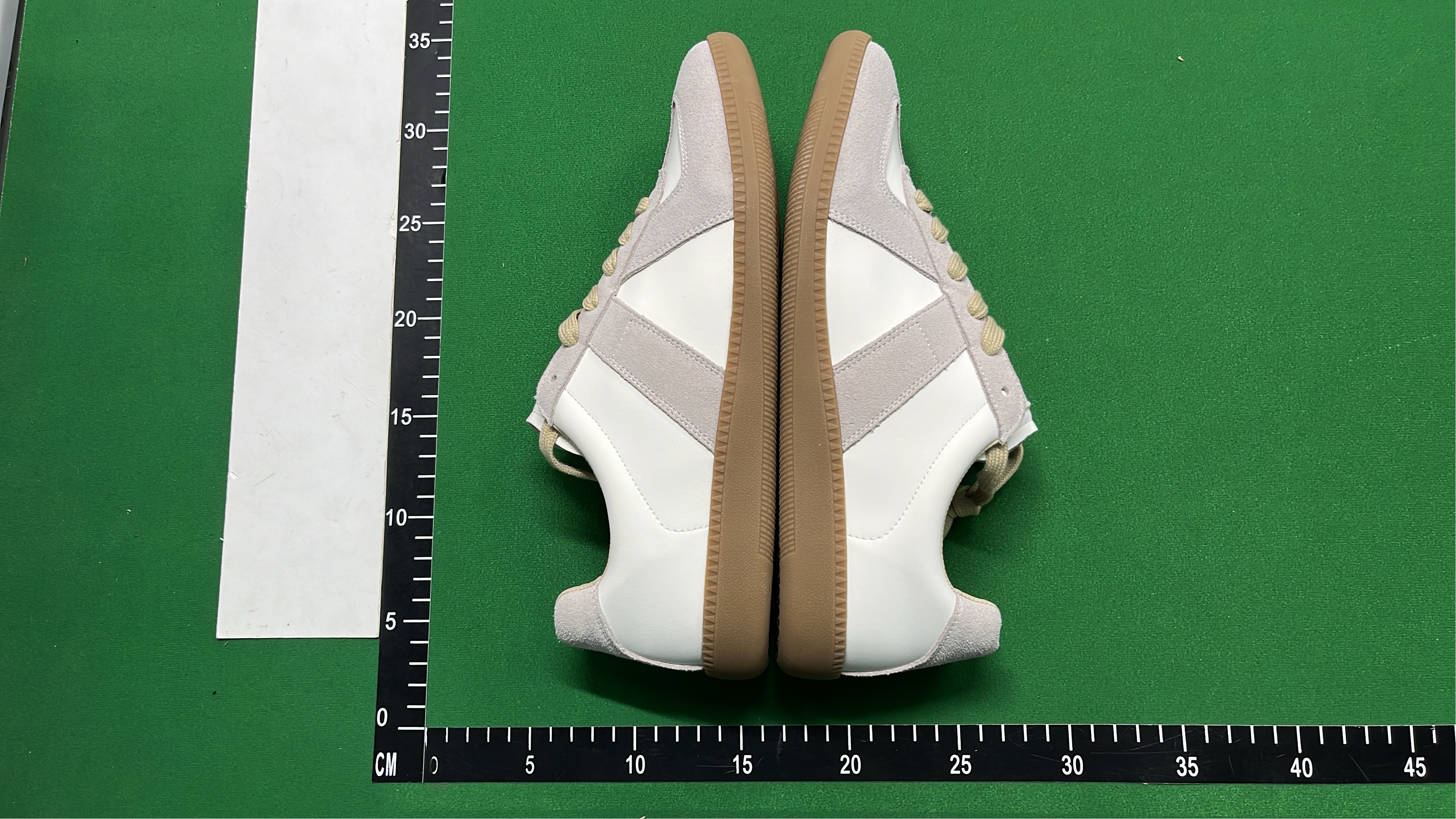 White Adidas Sneakers with Beige Sole and Laces