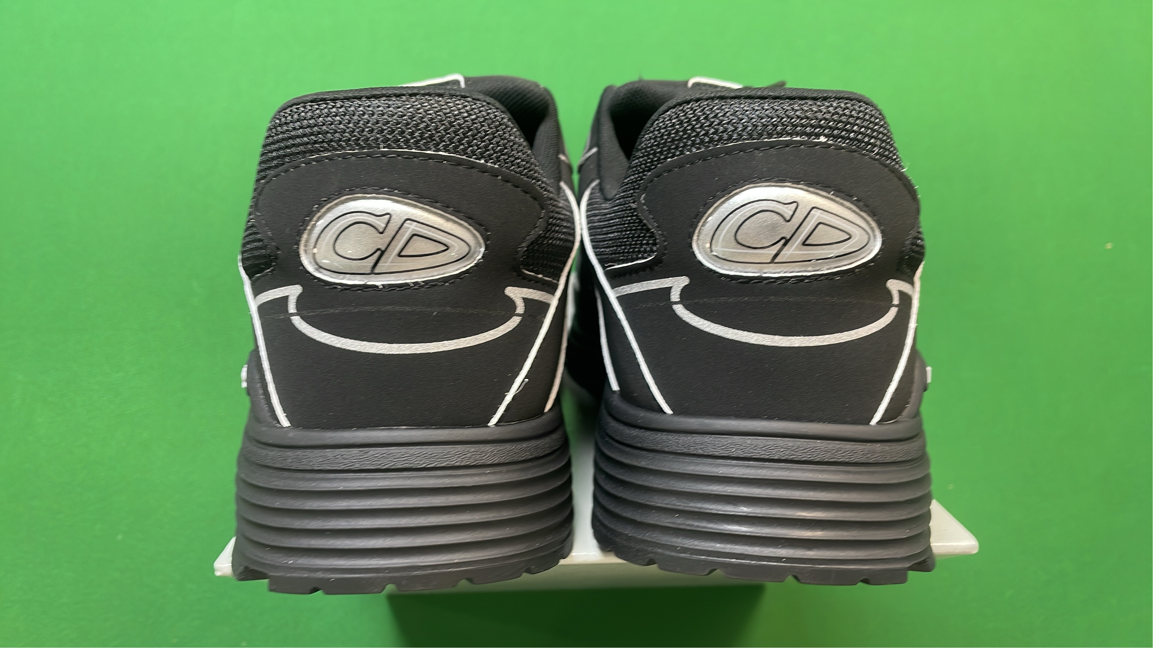Dior Sneakers - Fashionable Chunky Trainers for Women
