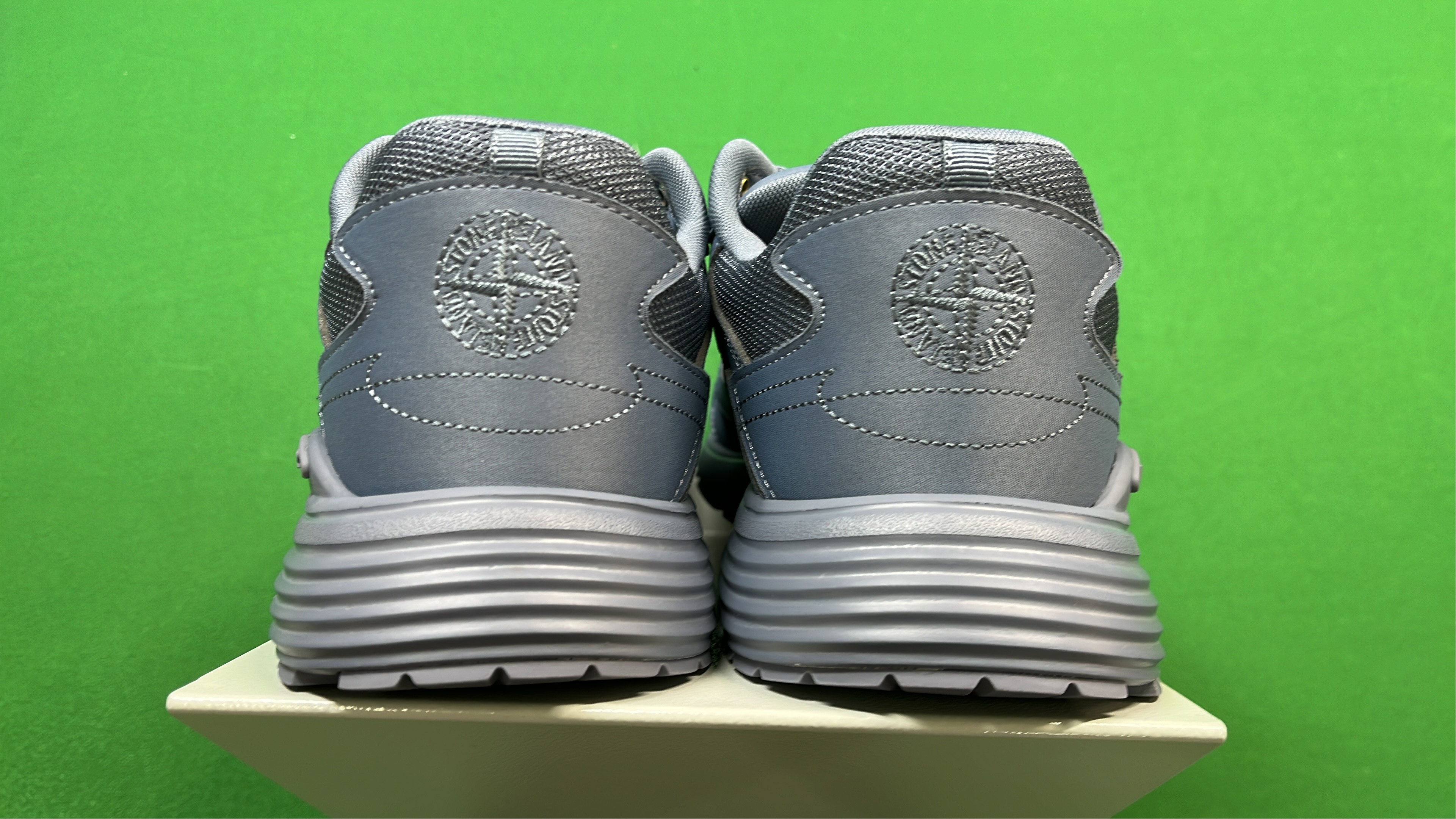 Dior B30 Sneakers for Men and Women