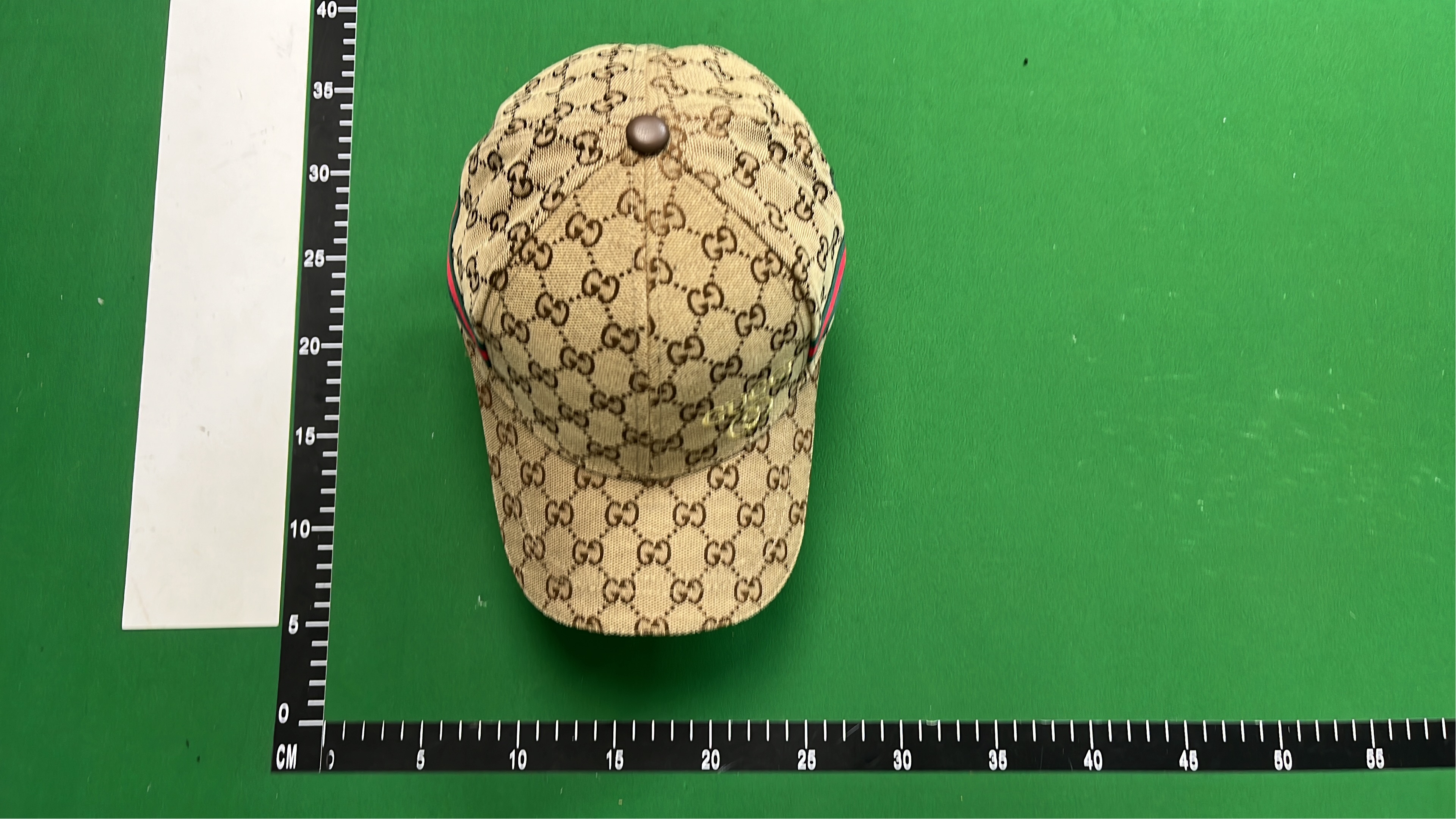 Gucci GG Supreme Baseball Cap - Black Monogram Mesh Design