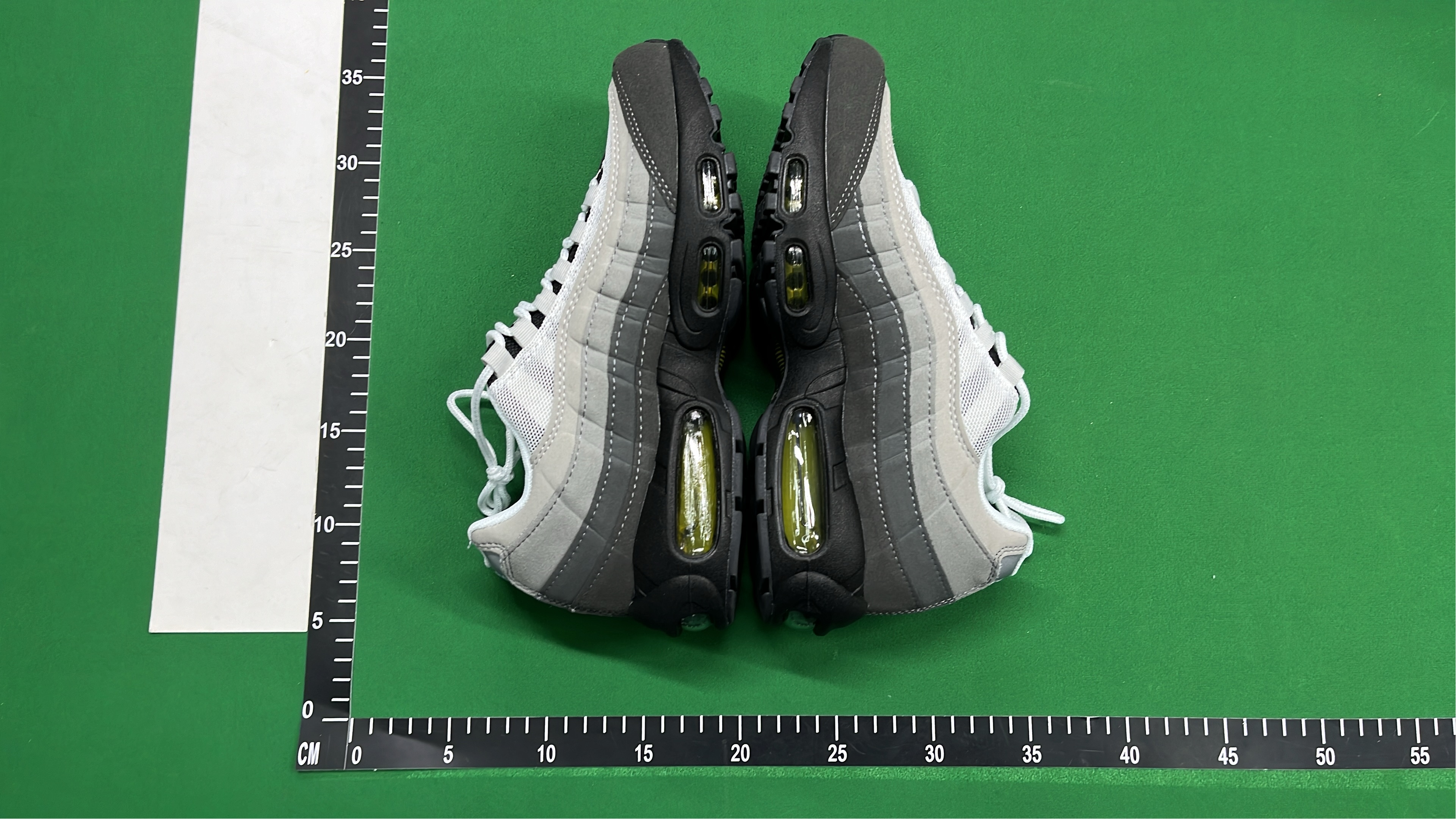 Nike Air Max 95 Women's Pink Mesh Running Shoes