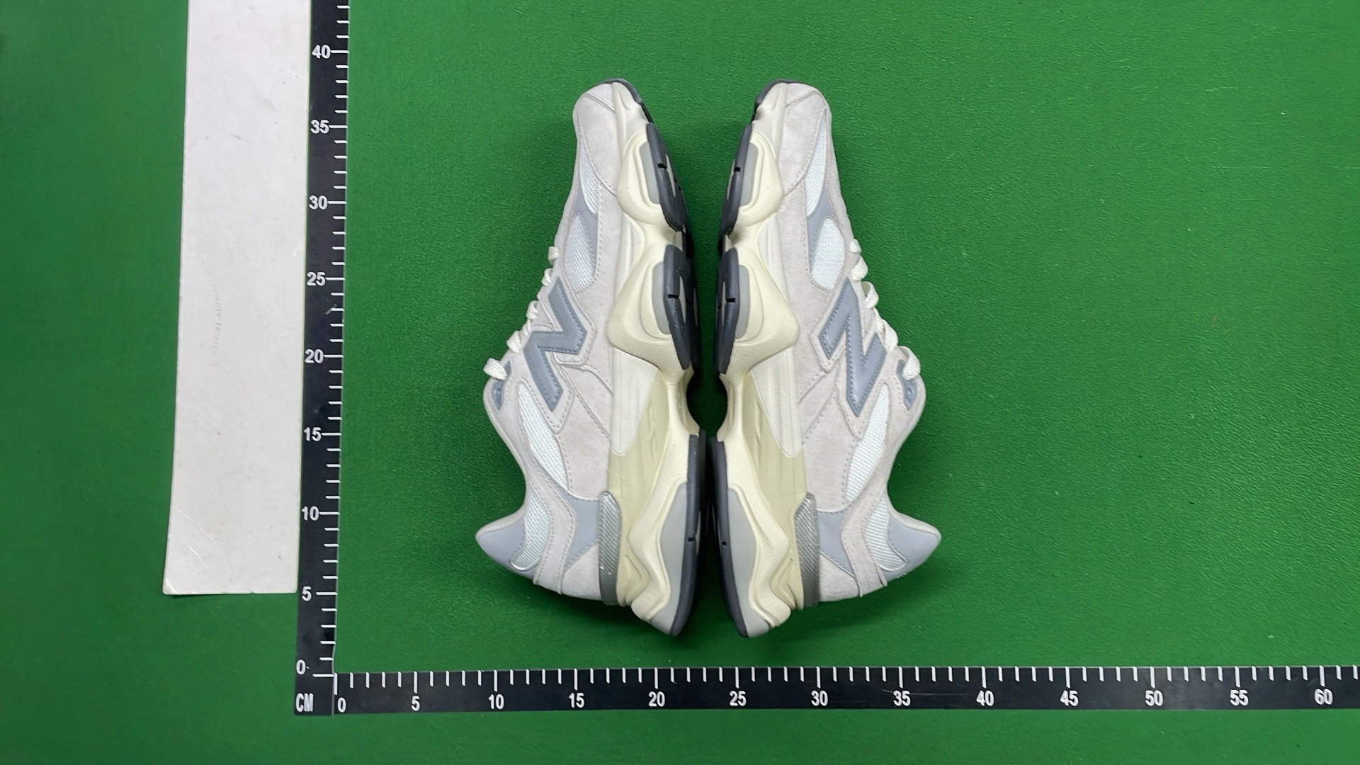 New Balance 9060 Green and White Running Shoes