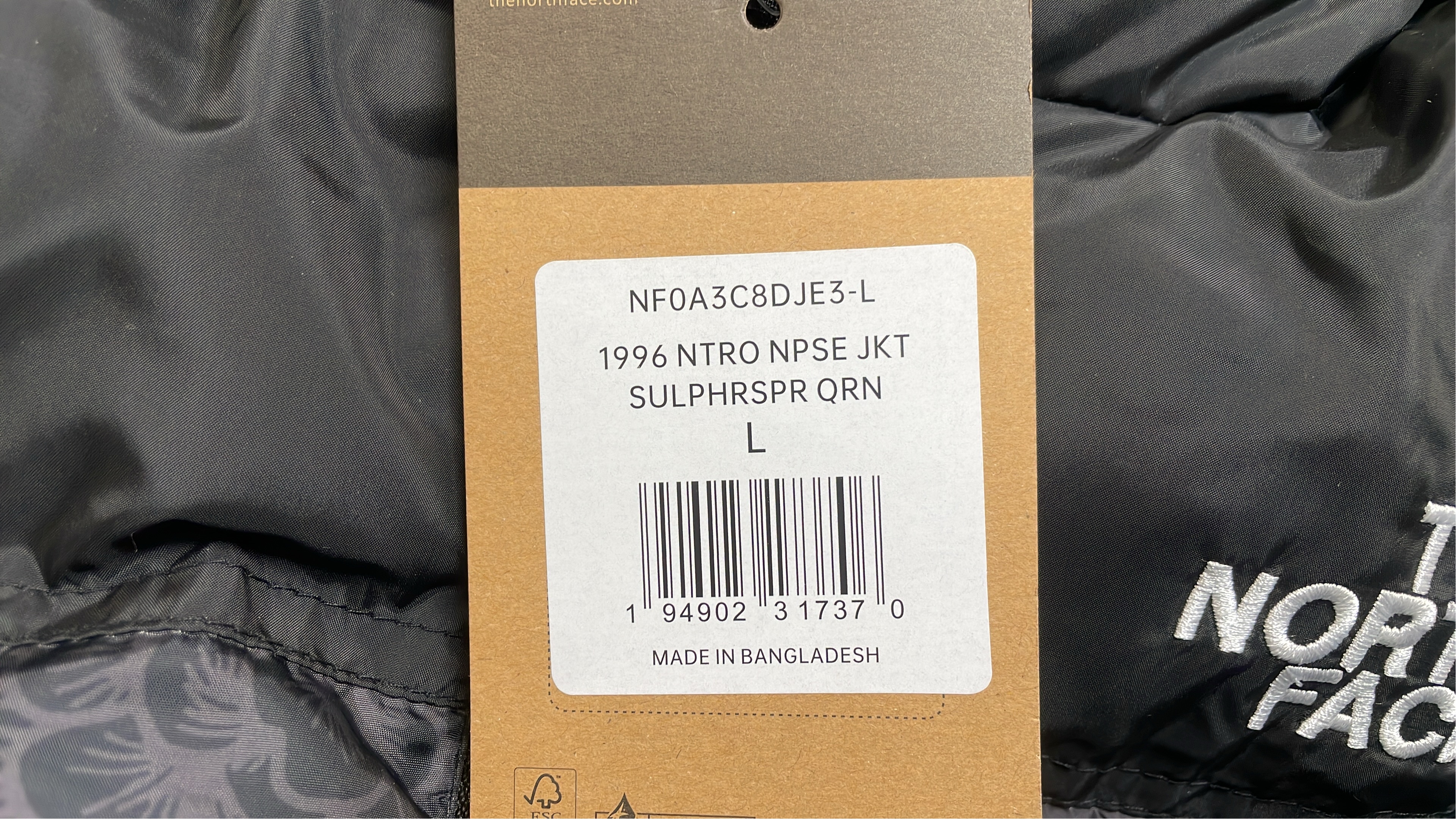 The North Face 700 Fill Down Jacket - Black Puffer