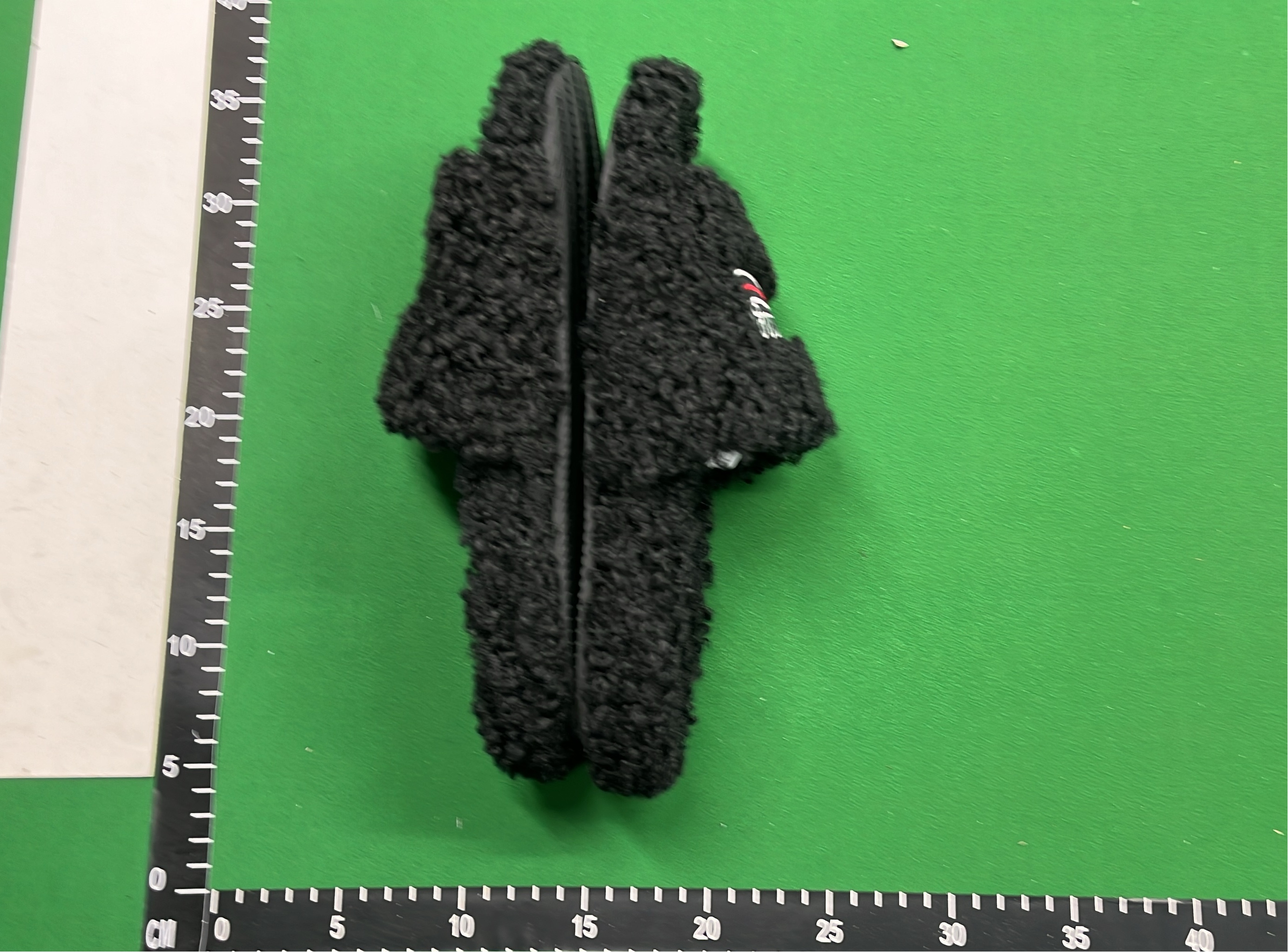 Soft Fuzzy Slippers for Men and Women - Comfortable Indoor Wear