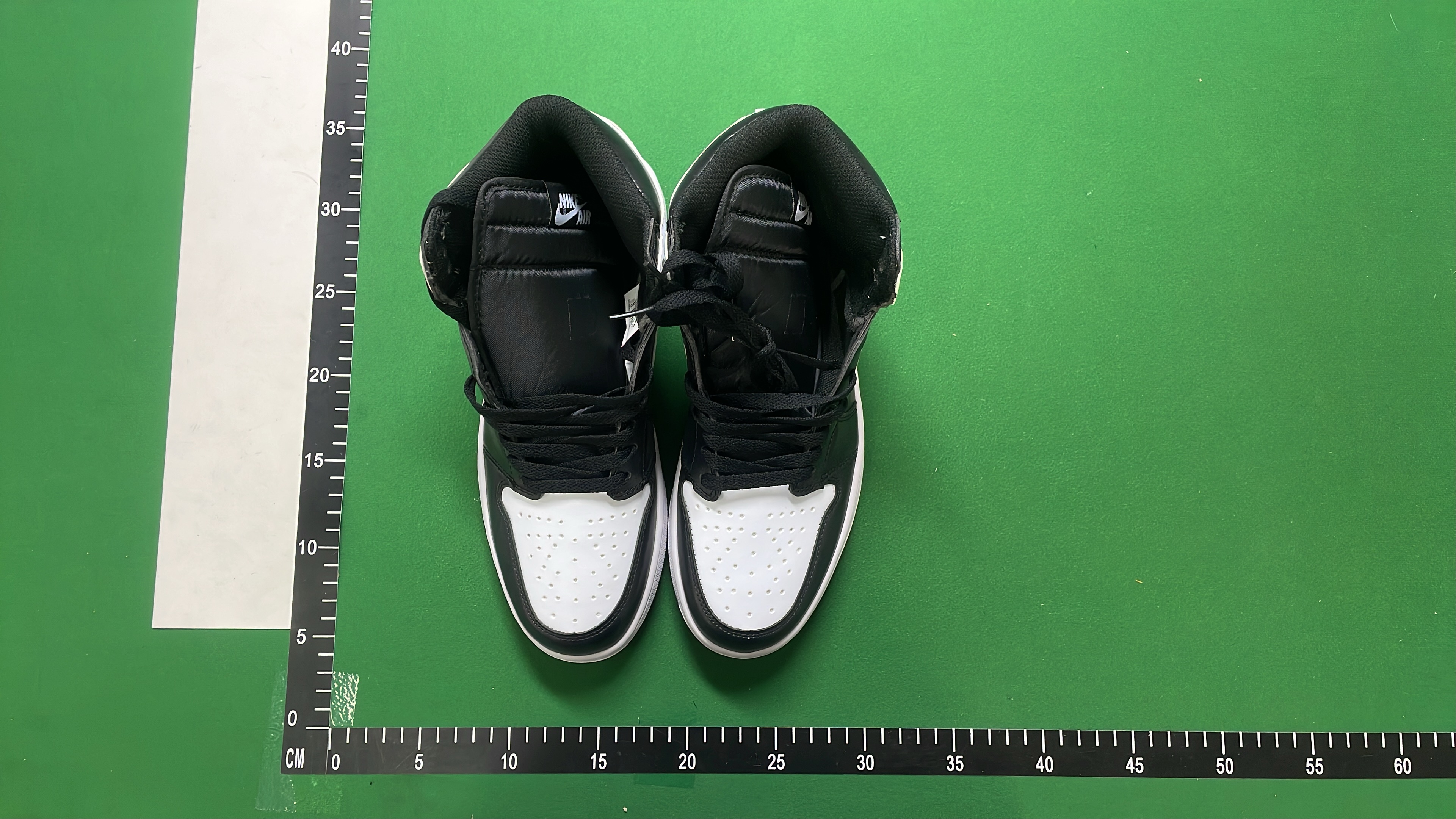 Air Jordan 1 High OG Sneakers Collection