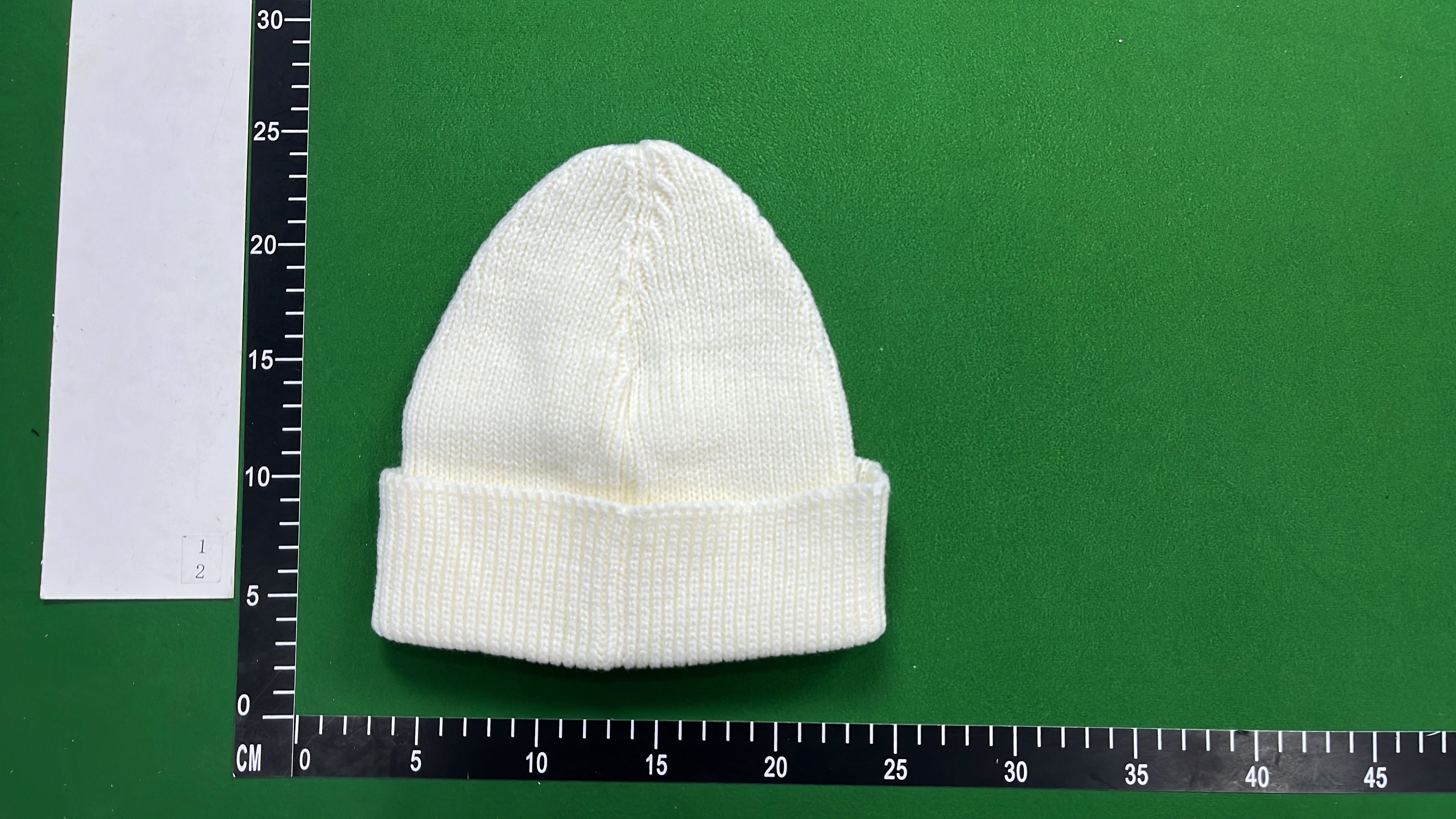 Gucci White Ribbed Knit Beanie with Logo Patch