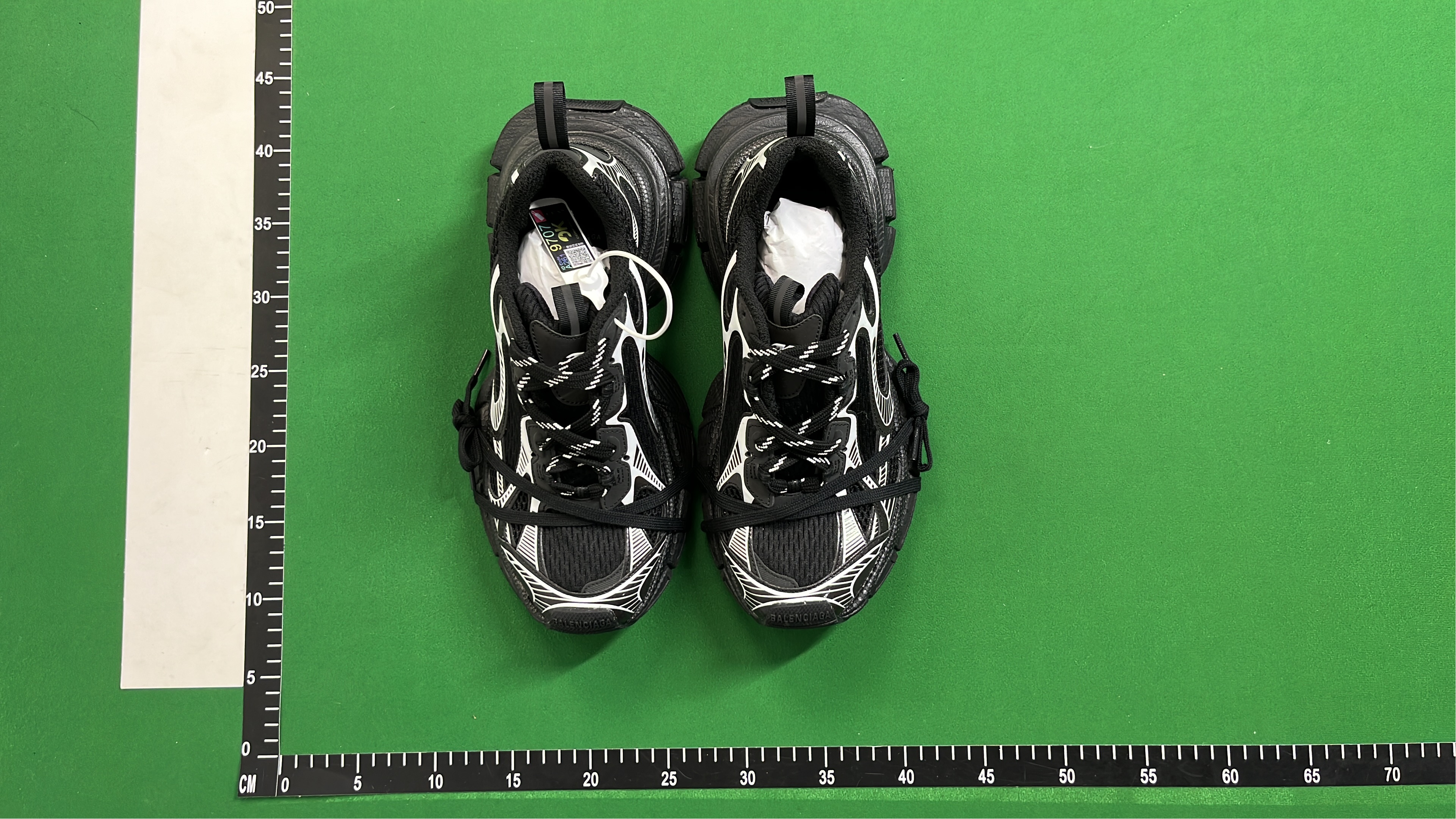 Nike Air Zoom GT Cut Basketball Shoes - Black and White