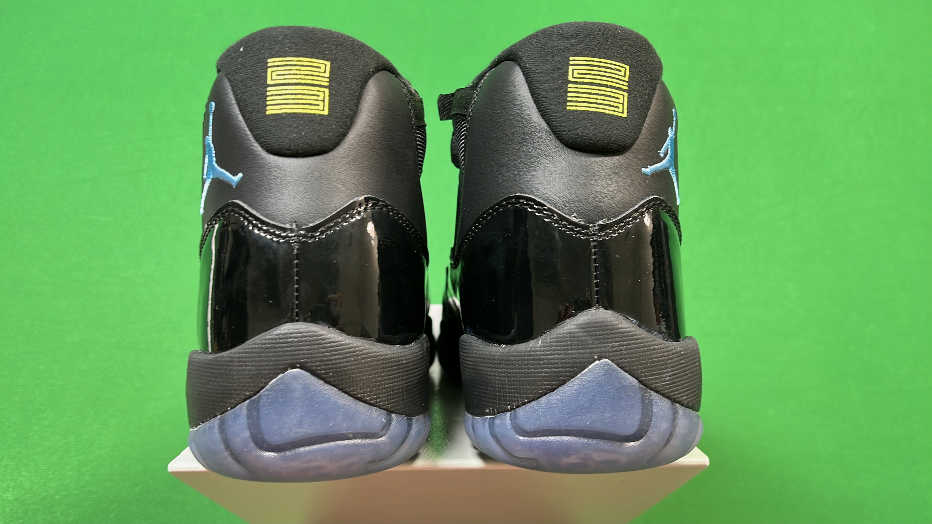 Air Jordan 11 Retro Black Patent Leather