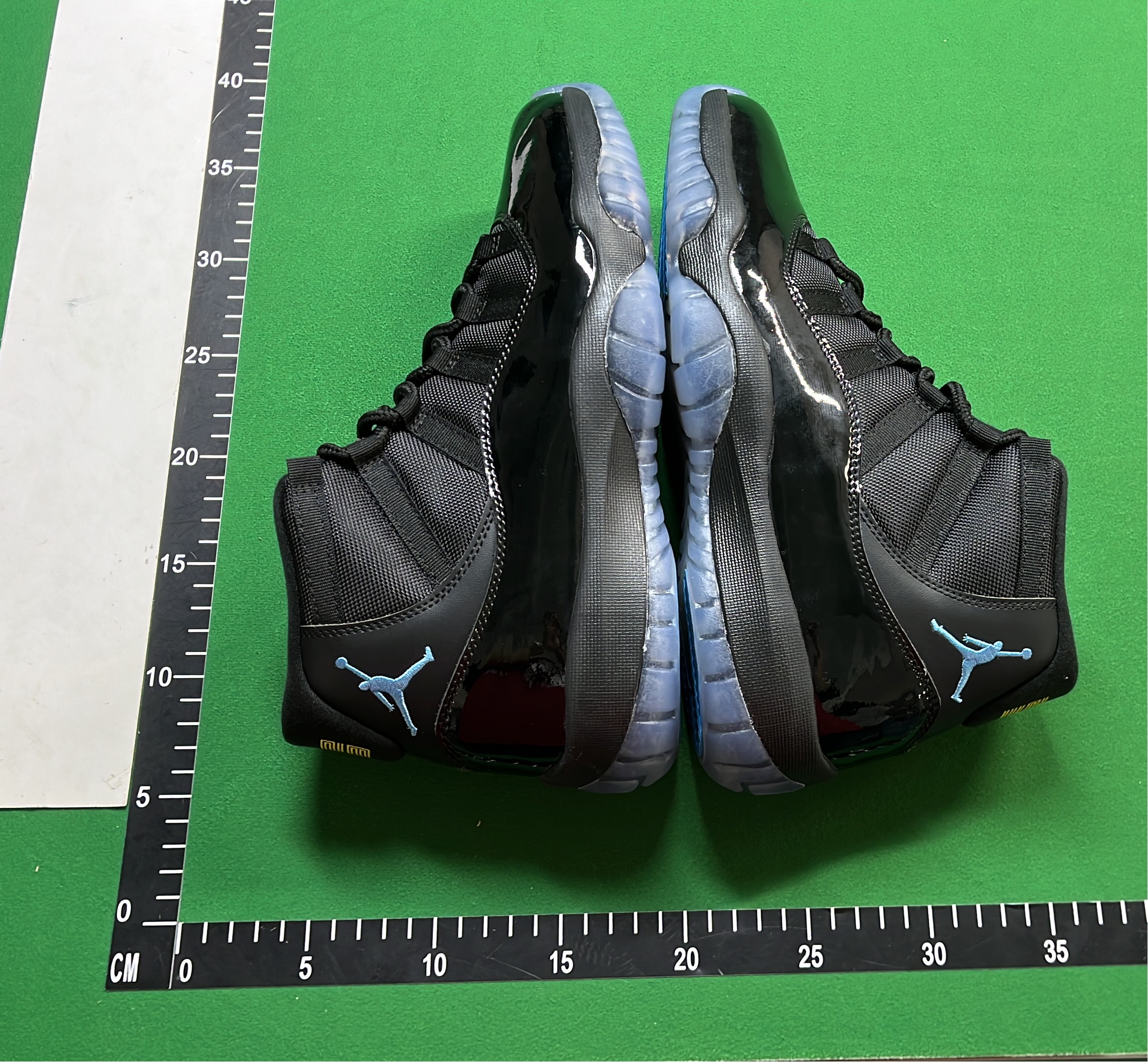 Air Jordan 11 Retro Black Patent Leather