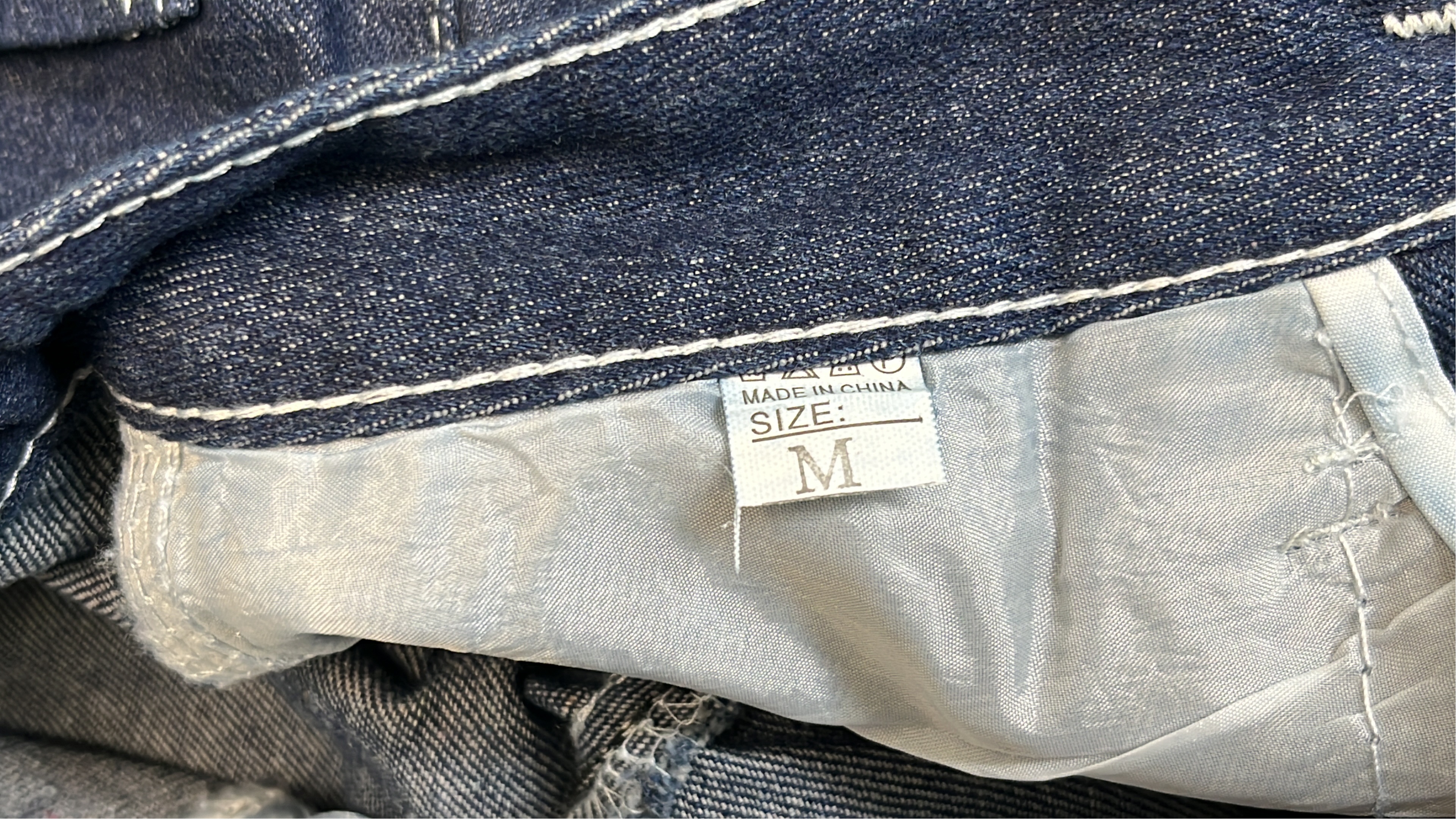 Daco Denim Pants with Tiger Embroidery Design