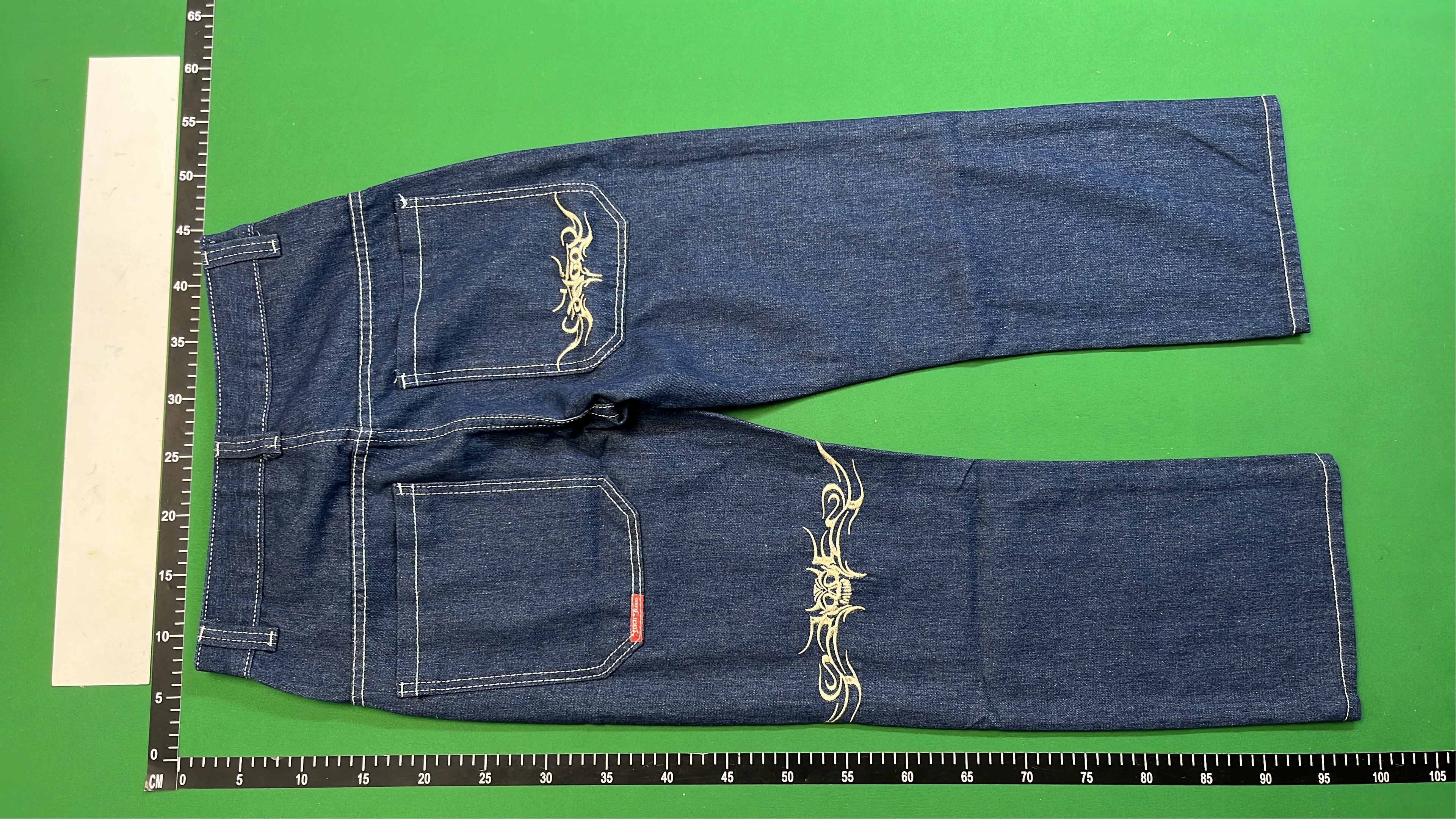 Daco Denim Pants with Tiger Embroidery Design