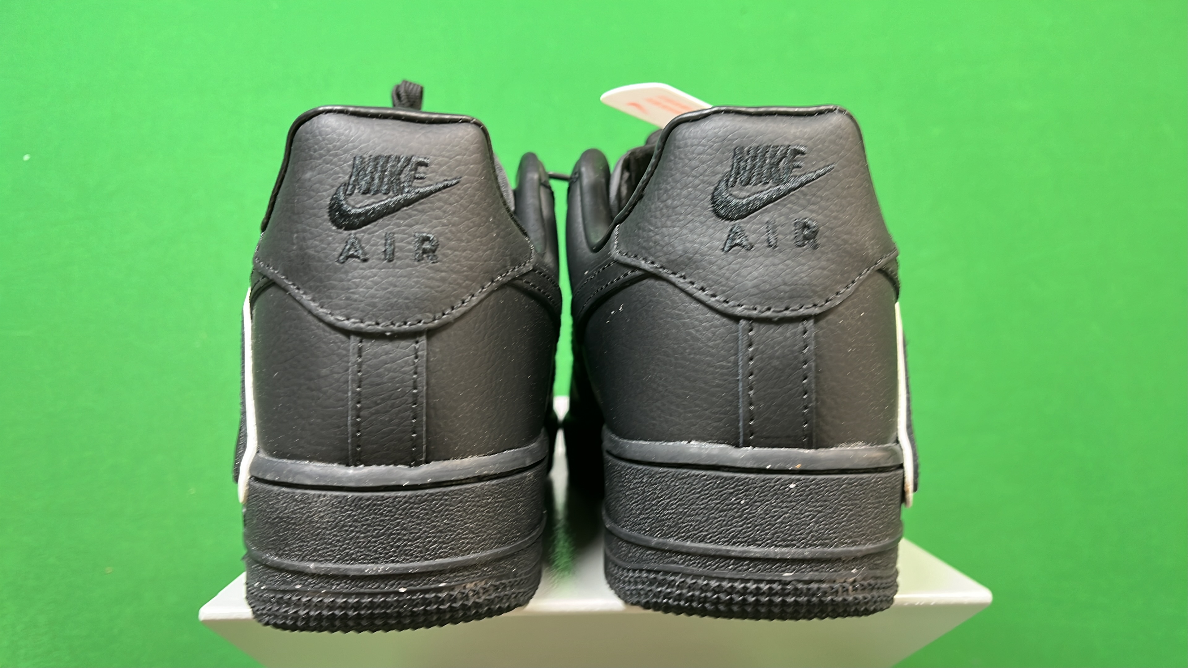 Nike Air Force 1 Low Green 'Air' Edition Sneakers
