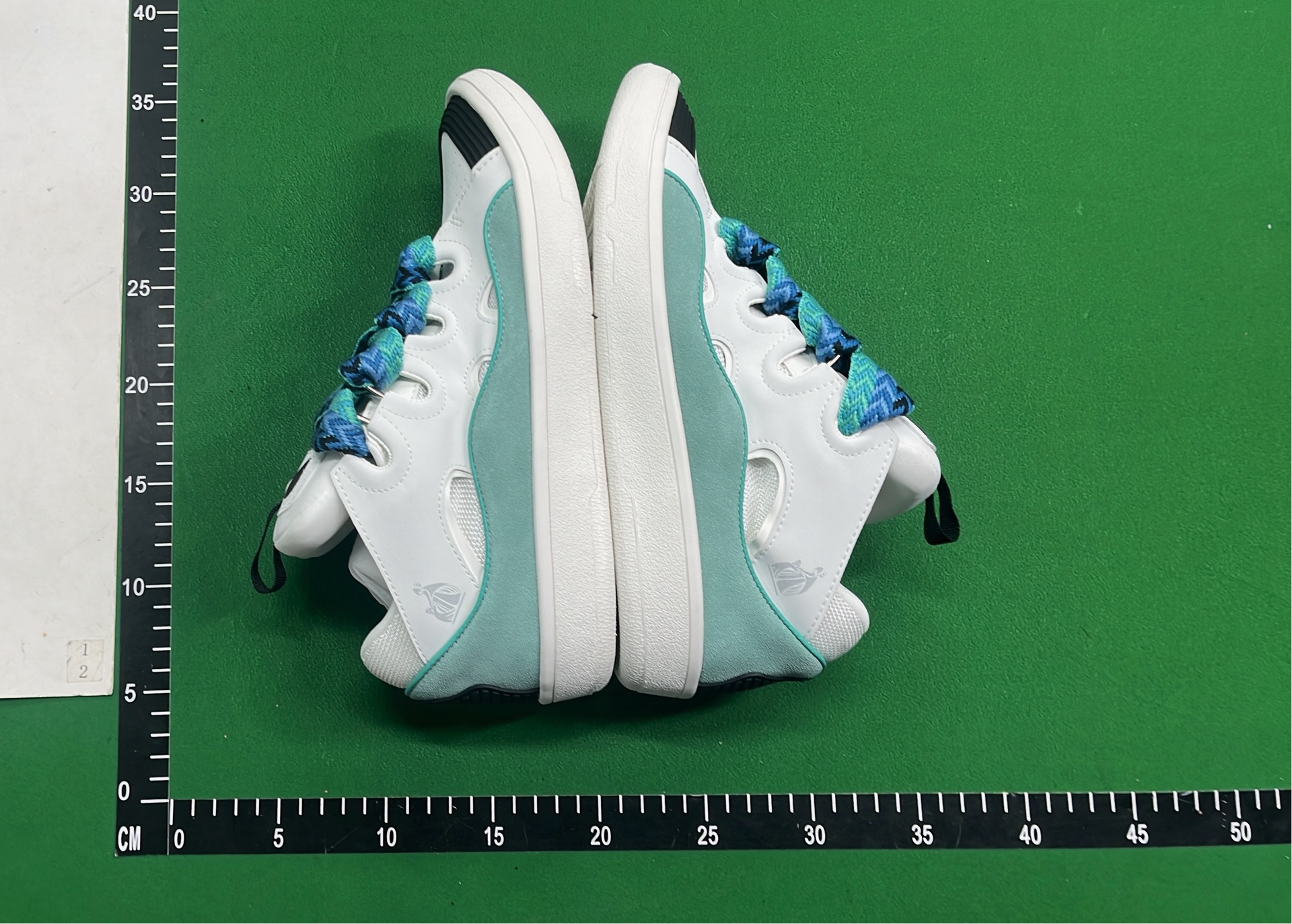 Balenciaga Triple S Sneakers White Multi Color Laces Fashion Streetwear